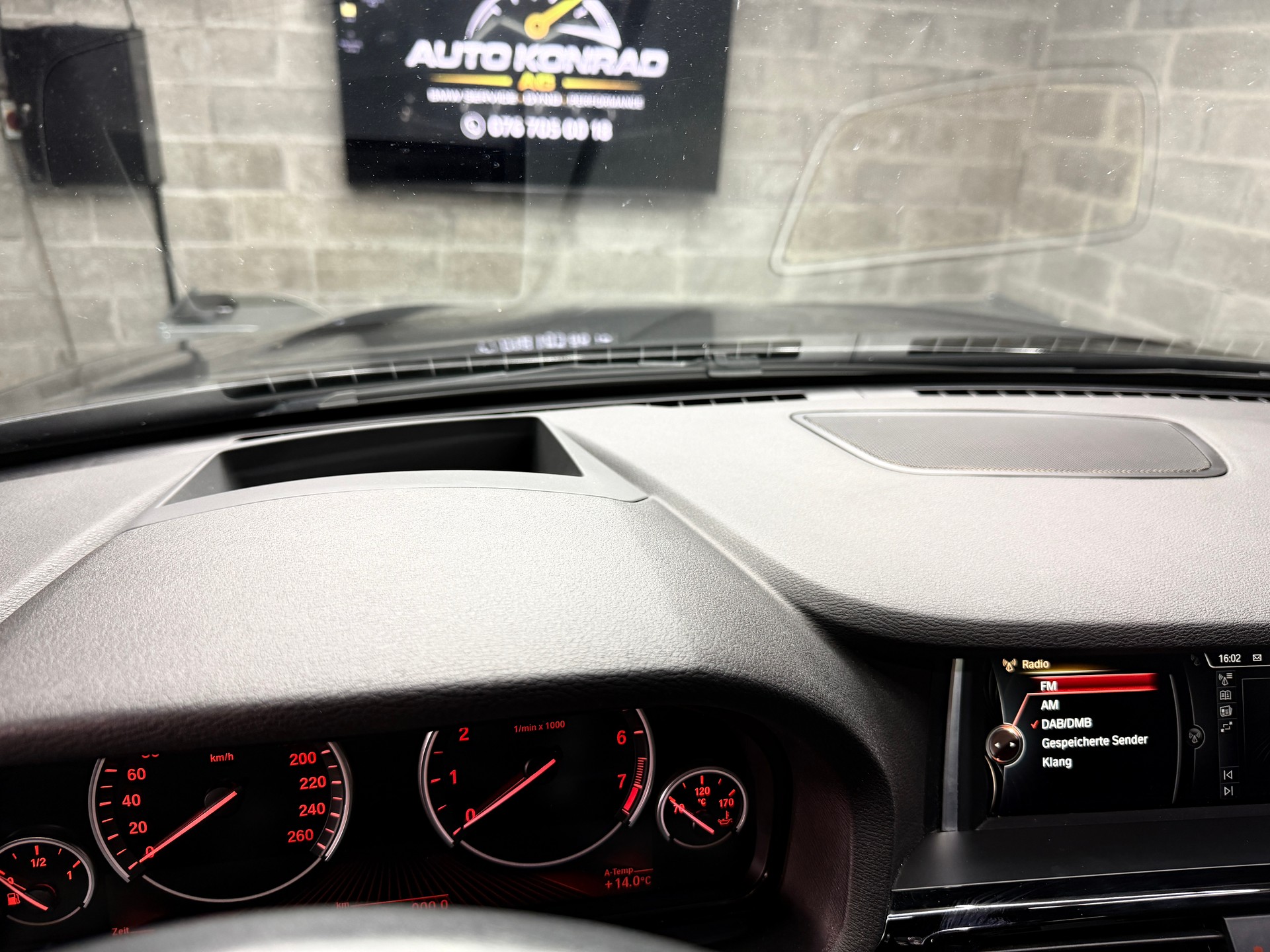 BMW X3 xDrive 35i Steptronic-image-11