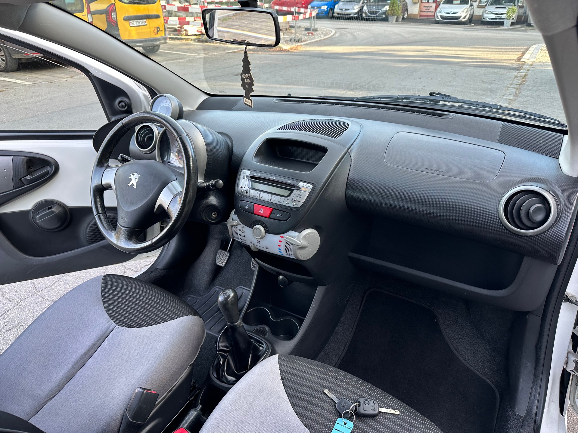 PEUGEOT 107 1.0 Active FIXPREIS-image-13