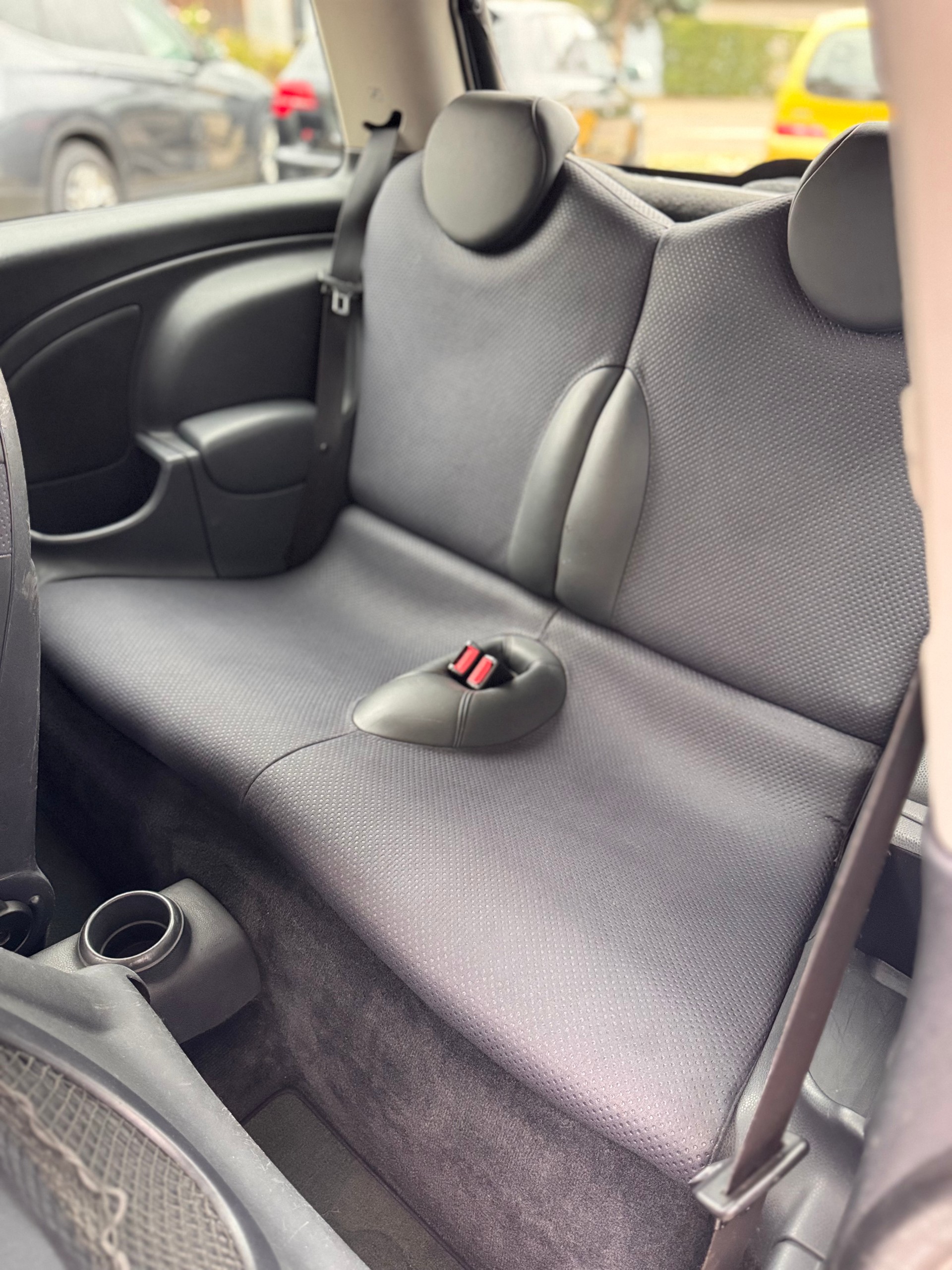 MINI Mini Cooper S-image-13
