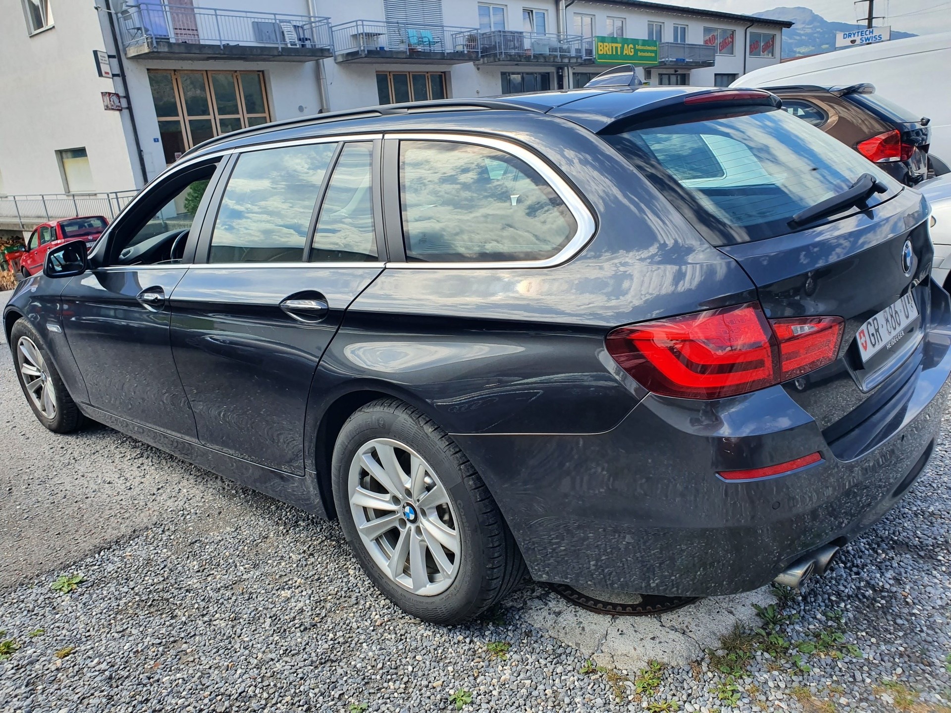 BMW 525d Touring Steptronic-image-3