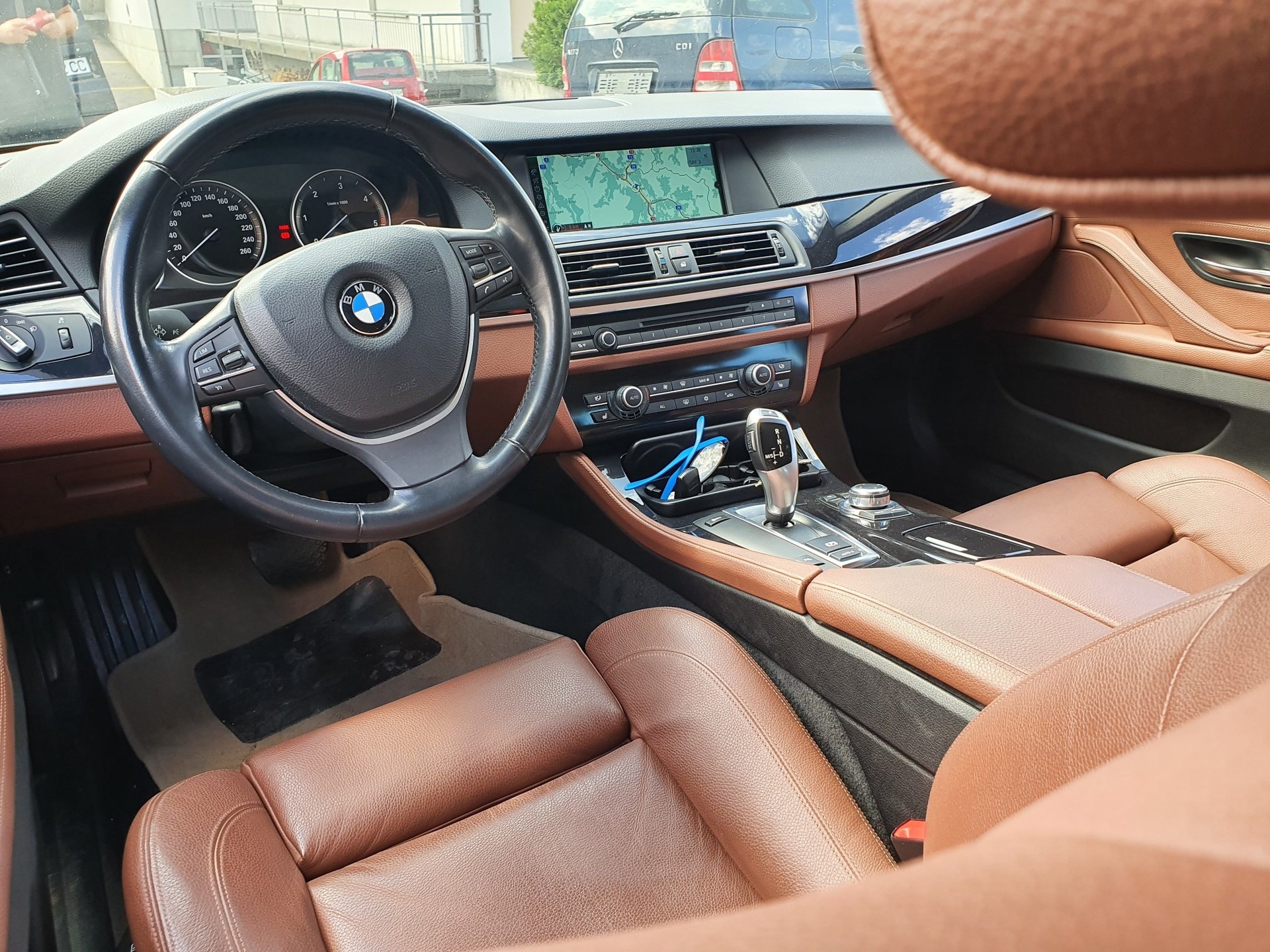 BMW 525d Touring Steptronic-image-5