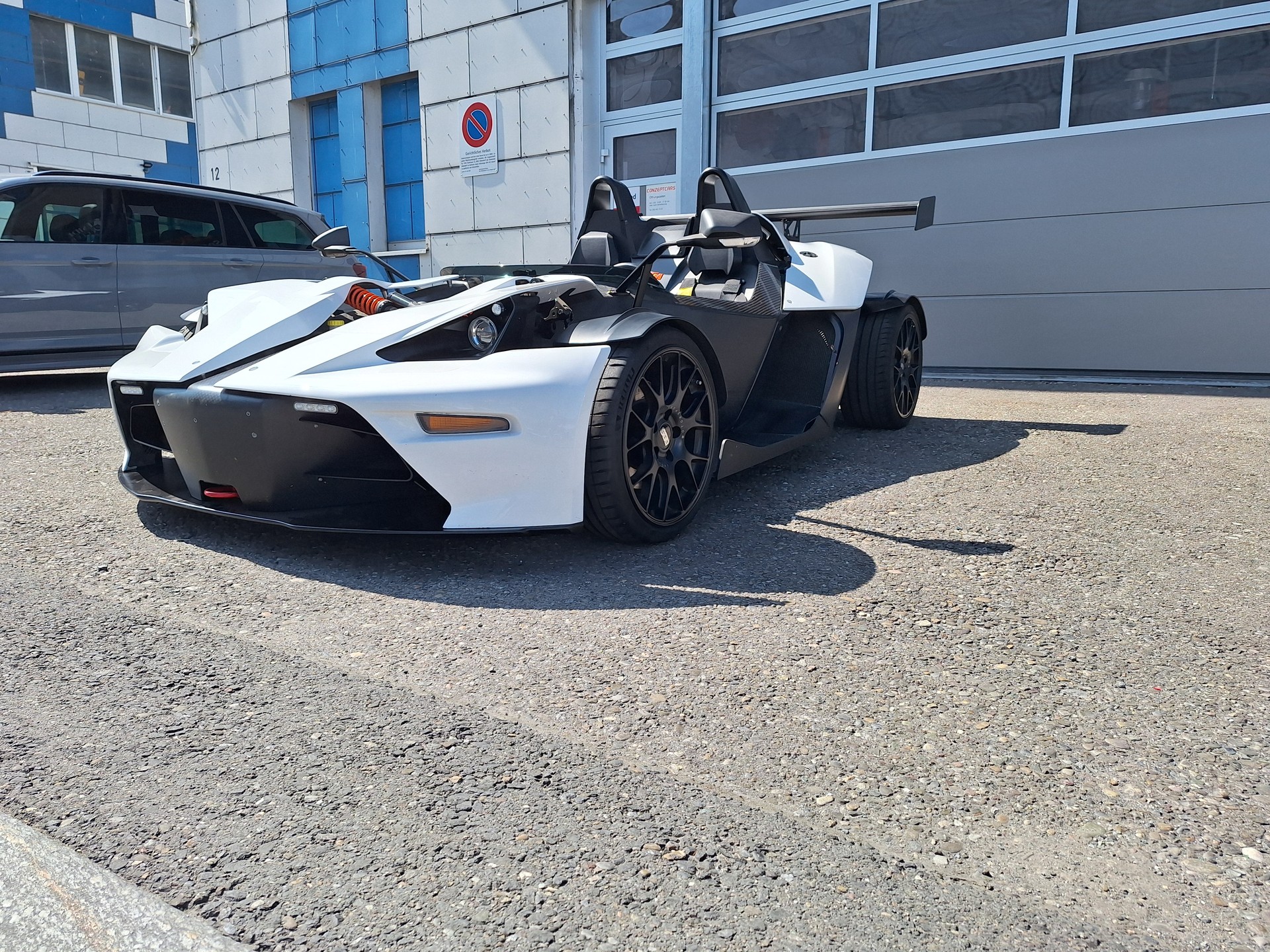 KTM X-BOW R-image-1