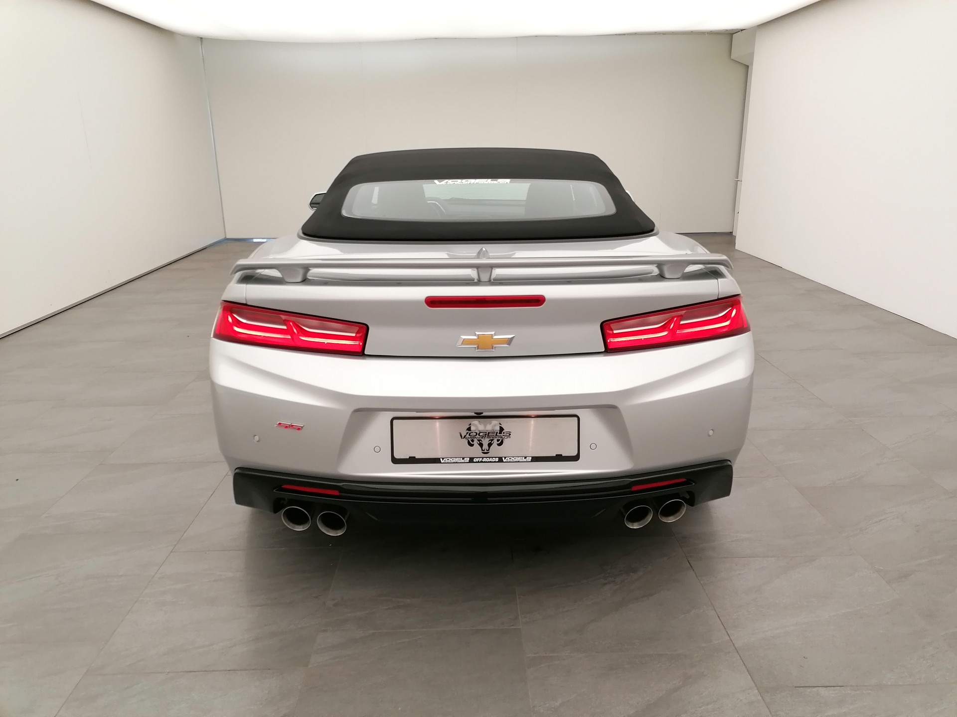 CHEVROLET Camaro SS 6.2 Convertible-image-4