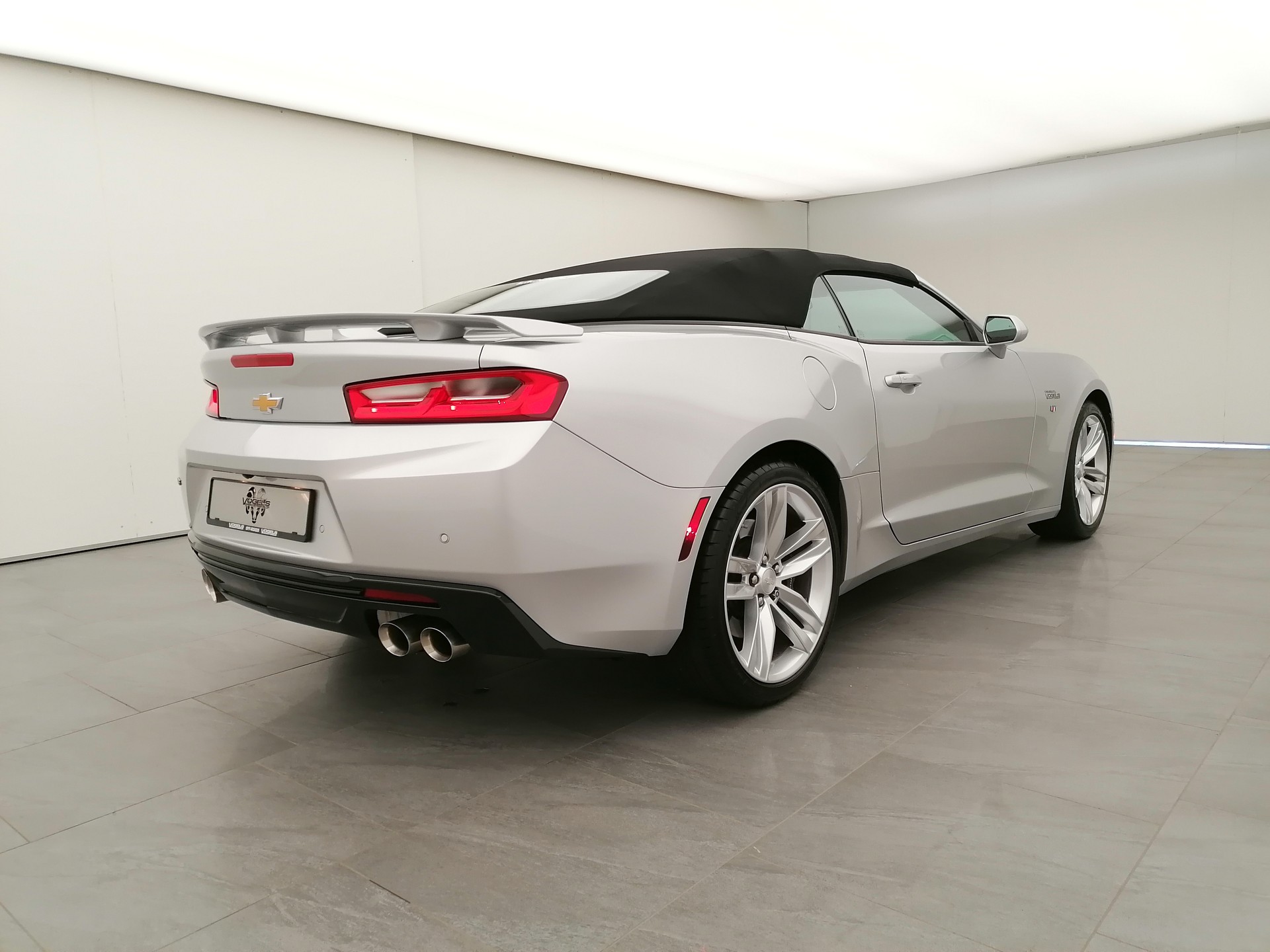 CHEVROLET Camaro SS 6.2 Convertible-image-3
