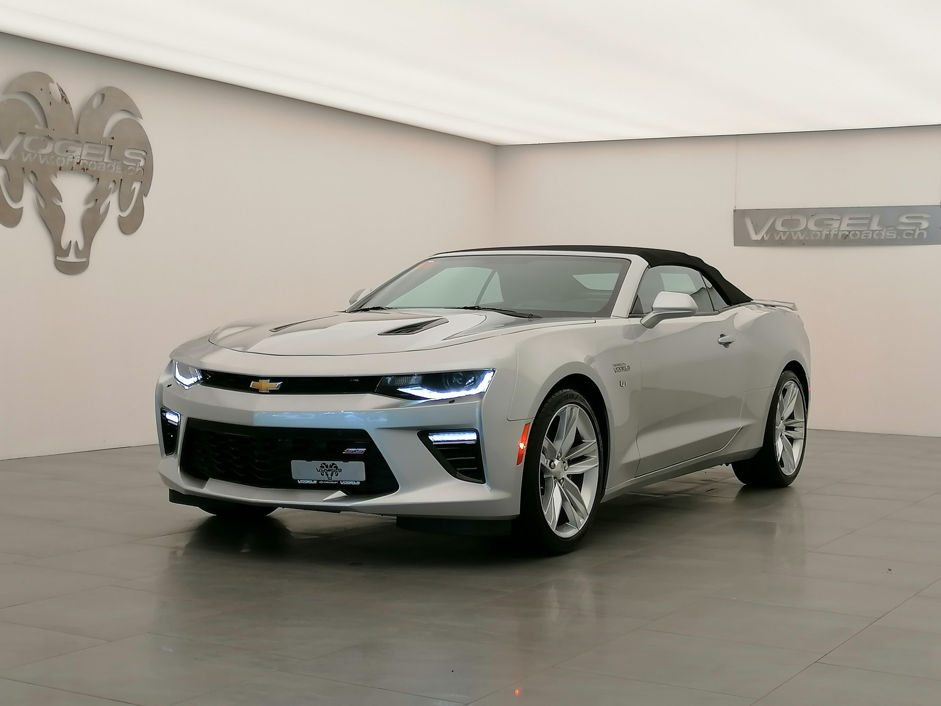 CHEVROLET Camaro SS 6.2 Convertible-image-0