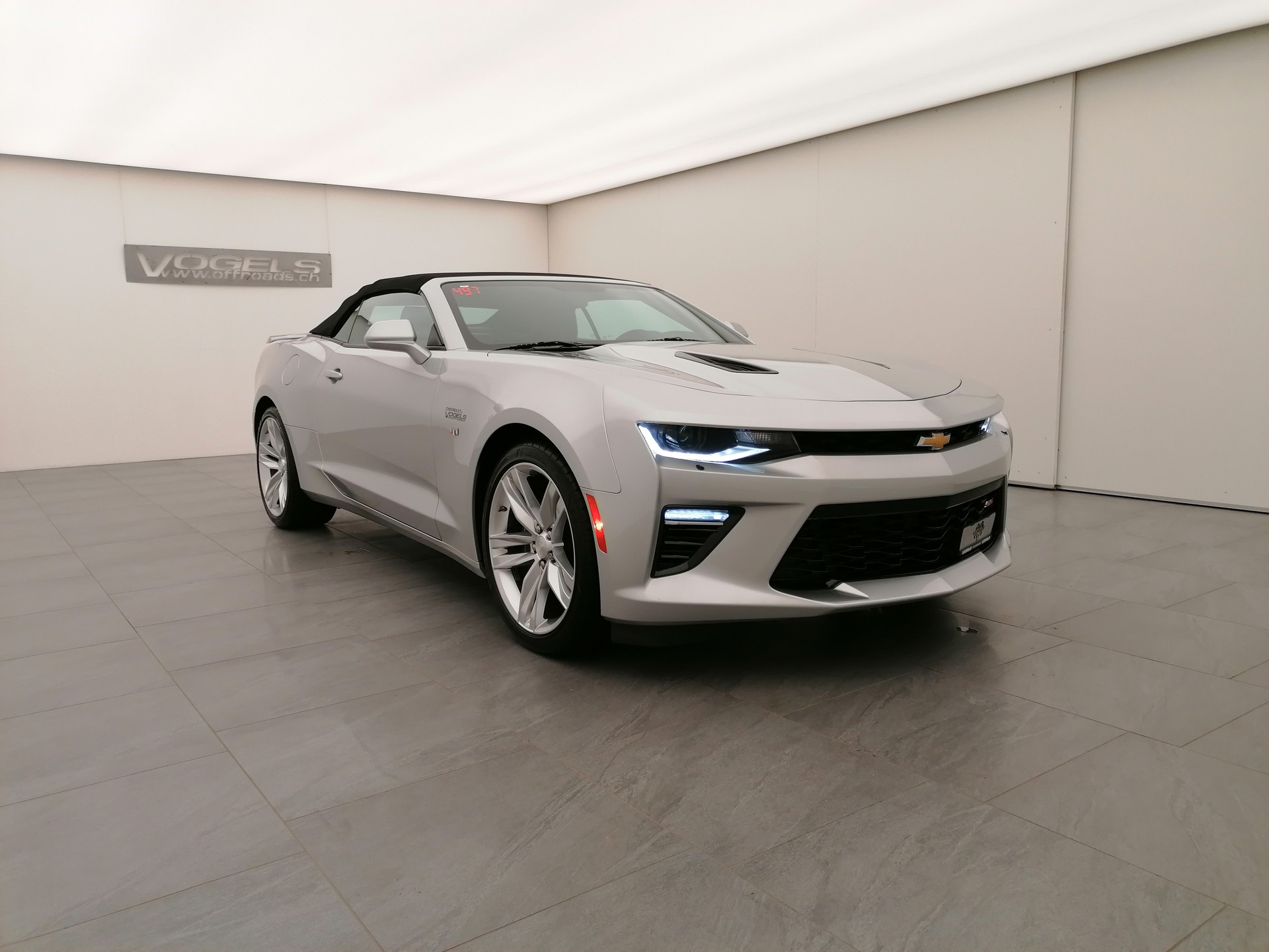 CHEVROLET Camaro SS 6.2 Convertible-image-2