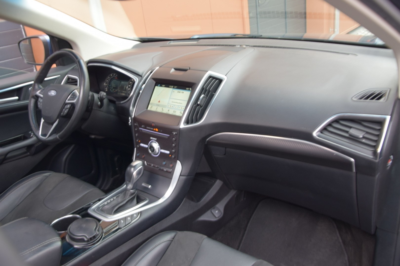 FORD Edge 2.0 TDCi ST-Line 4WD PowerShift-image-16