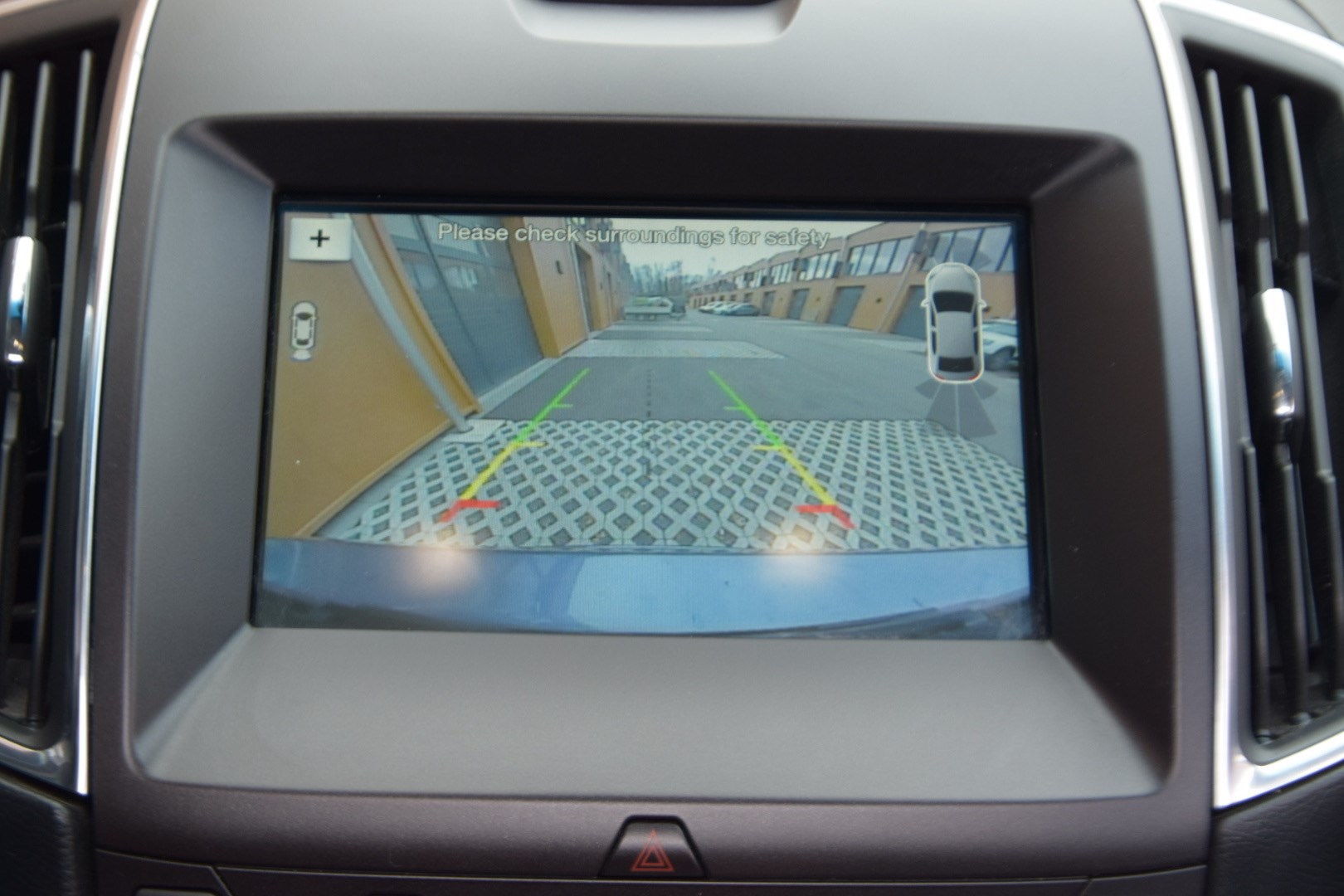 FORD Edge 2.0 TDCi ST-Line 4WD PowerShift-image-27