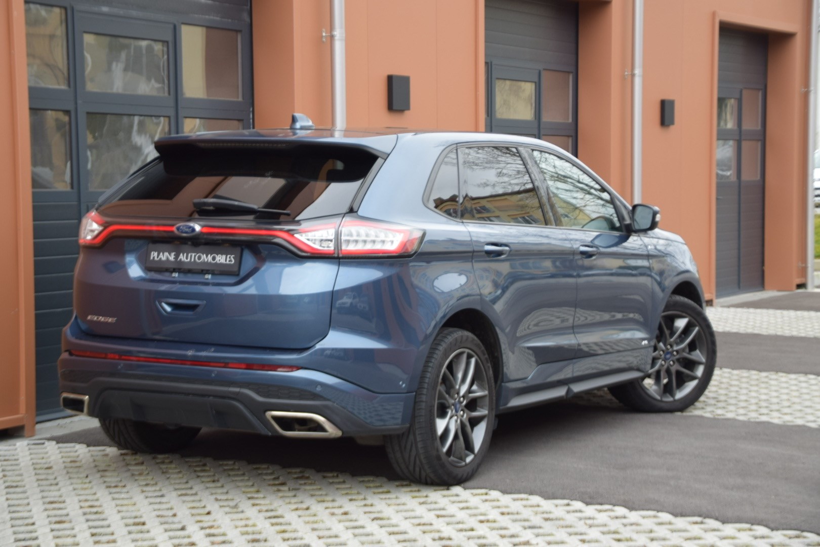 FORD Edge 2.0 TDCi ST-Line 4WD PowerShift-image-8