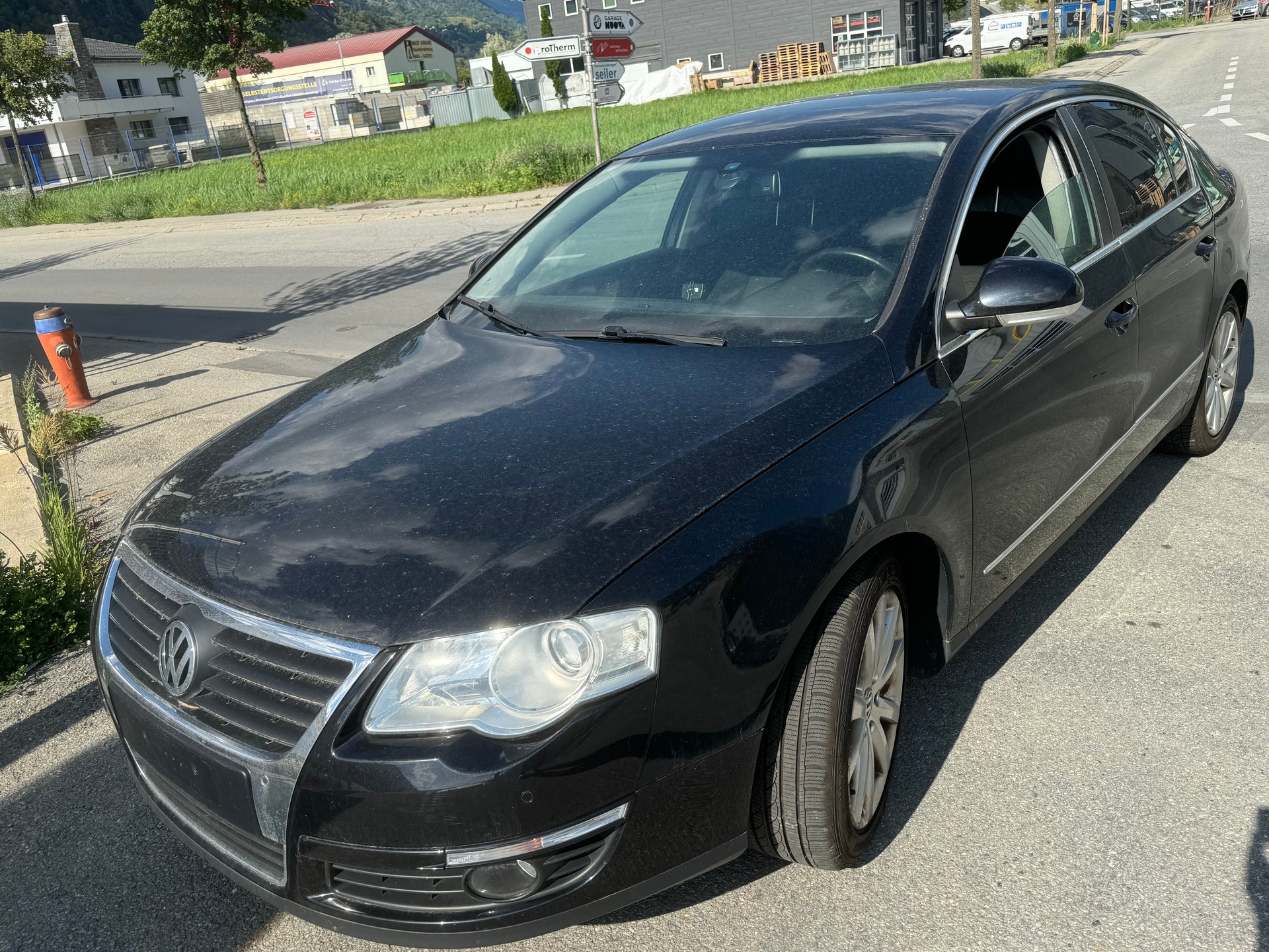 VW Passat 2.0T FSI Comfortline-image-1