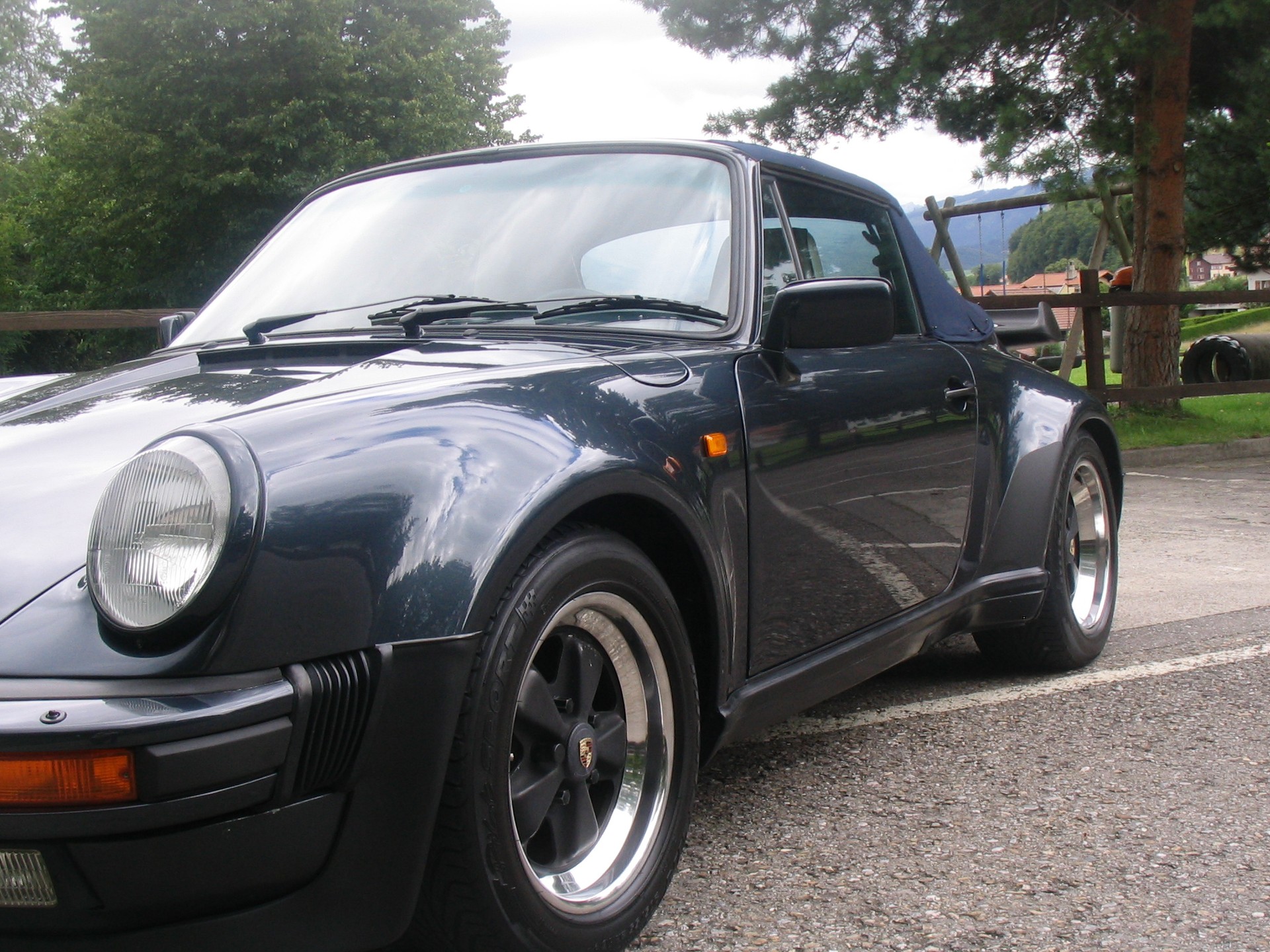 PORSCHE 911 Carrera turbo look cabriolet-image-3