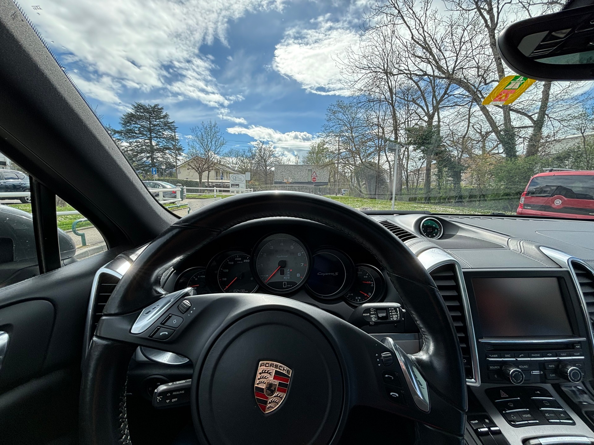 PORSCHE 3.0 V6 S Hybrid-image-4