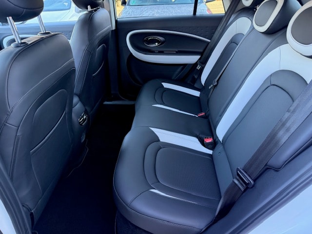 JAC E30X 51 kWh Flagship Pro+-image-4