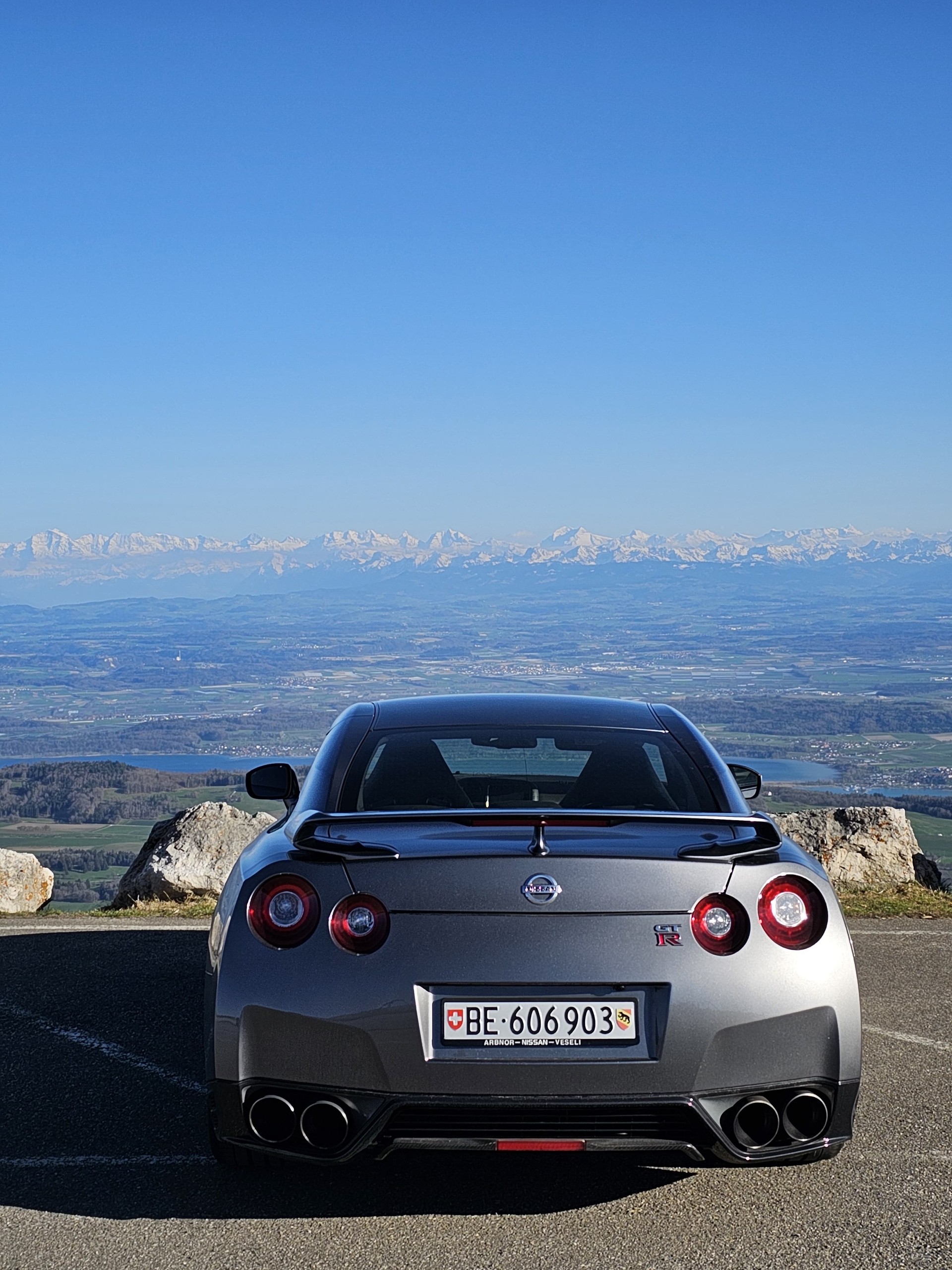 NISSAN GT-R 3.8 V6 Biturbo Black Edition-image-9