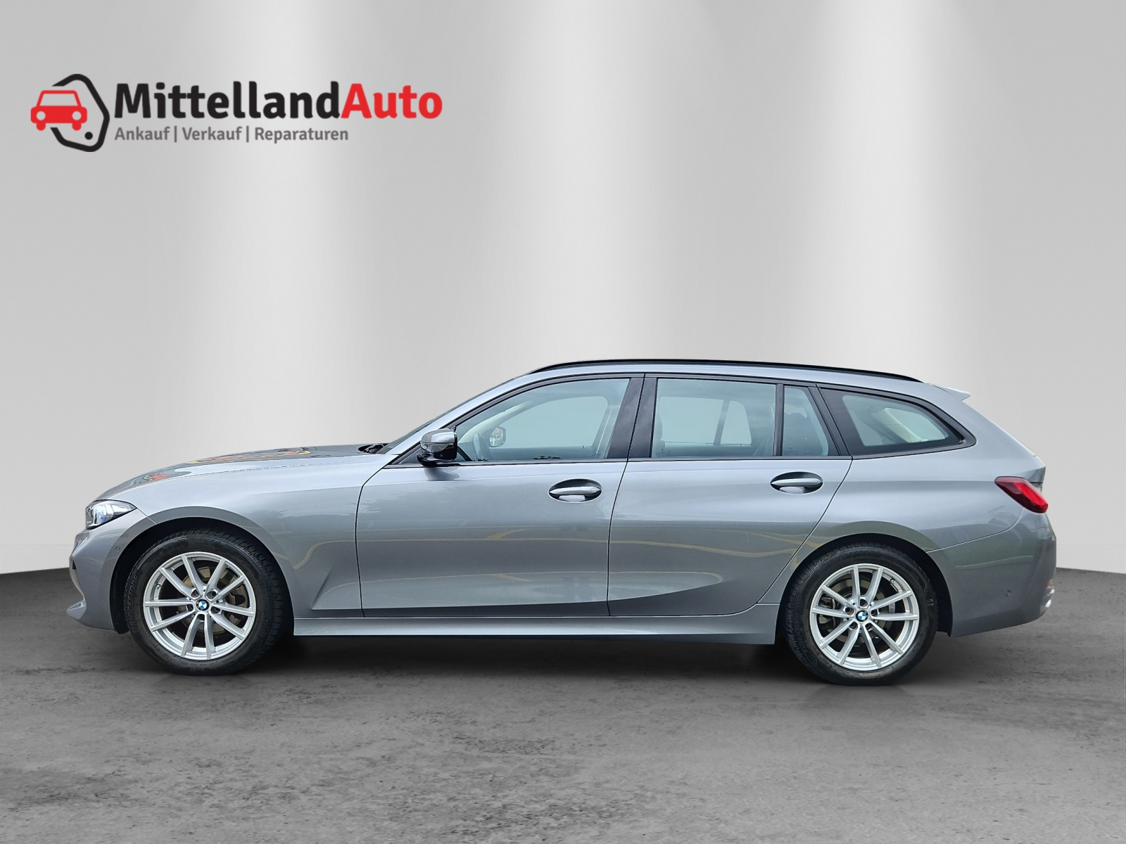 BMW 320d xDrive 48V Touring Steptronic-image-4