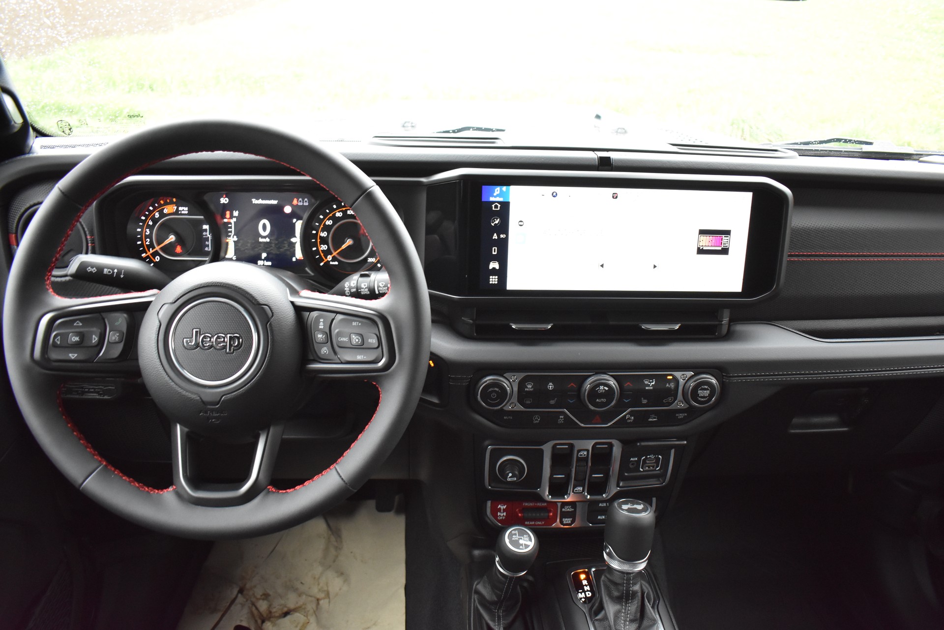 JEEP Wrangler 2.0 Unlimited Rubicon Automatic-image-9