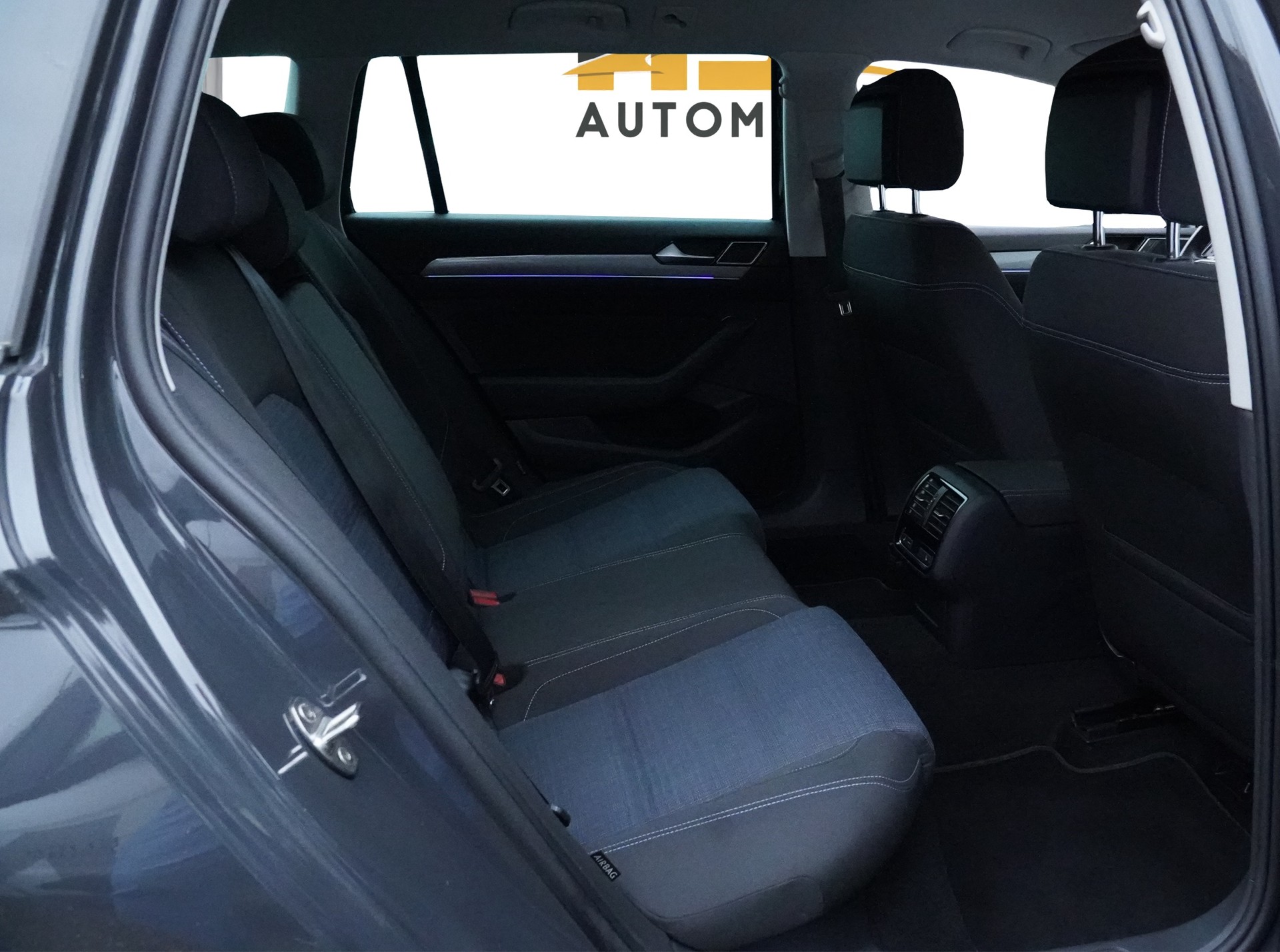 VW Passat Variant 1.4 TSI GTE Hybrid DSG *CH Fahrzeug*-image-15