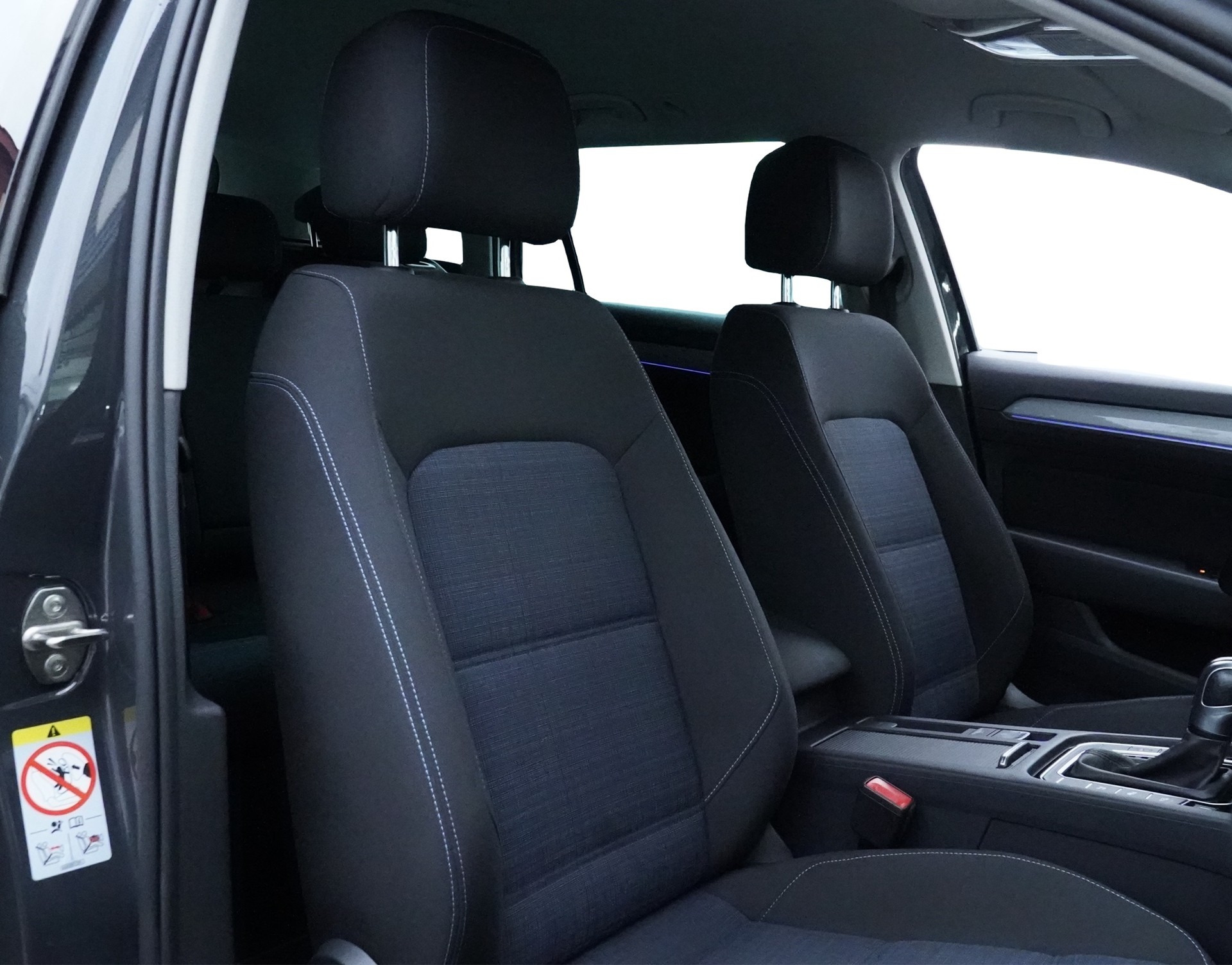 VW Passat Variant 1.4 TSI GTE Hybrid DSG *CH Fahrzeug*-image-14