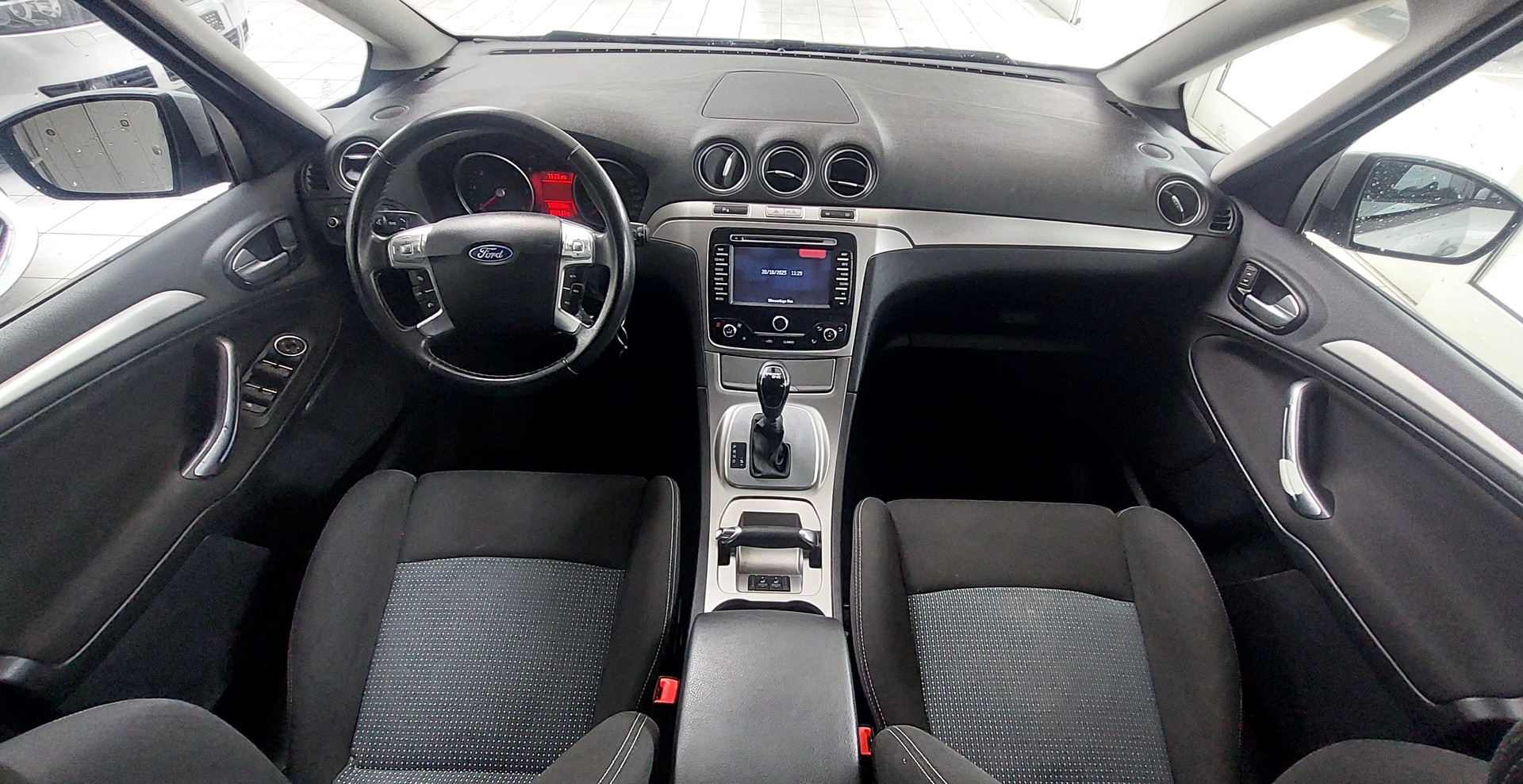 FORD S-Max 2.0 TDCi Titanium PowerShift-image-5