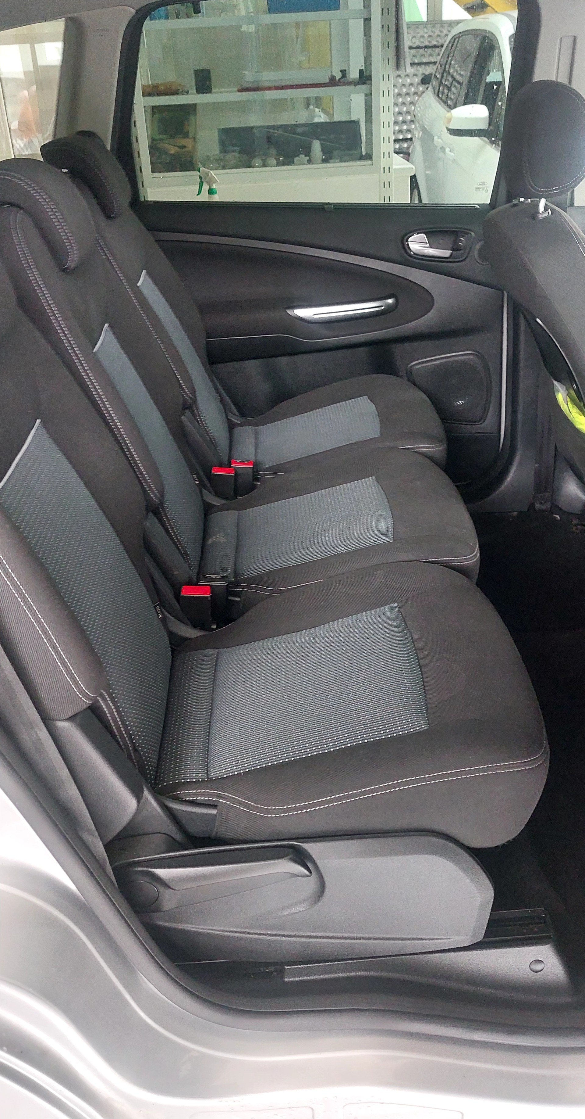 FORD S-Max 2.0 TDCi Titanium PowerShift-image-7