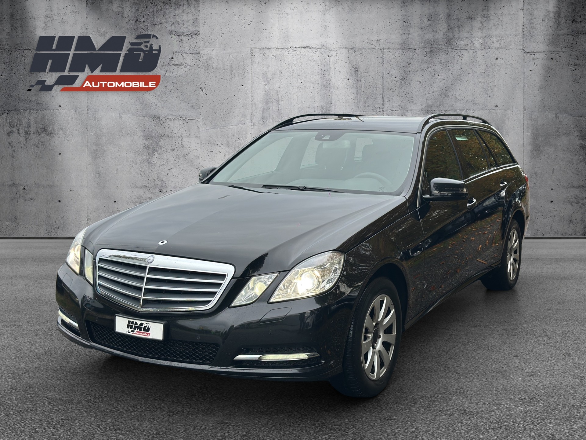 MERCEDES-BENZ E 200 CGI BlueEfficiency Avantgarde Automatic-image-0