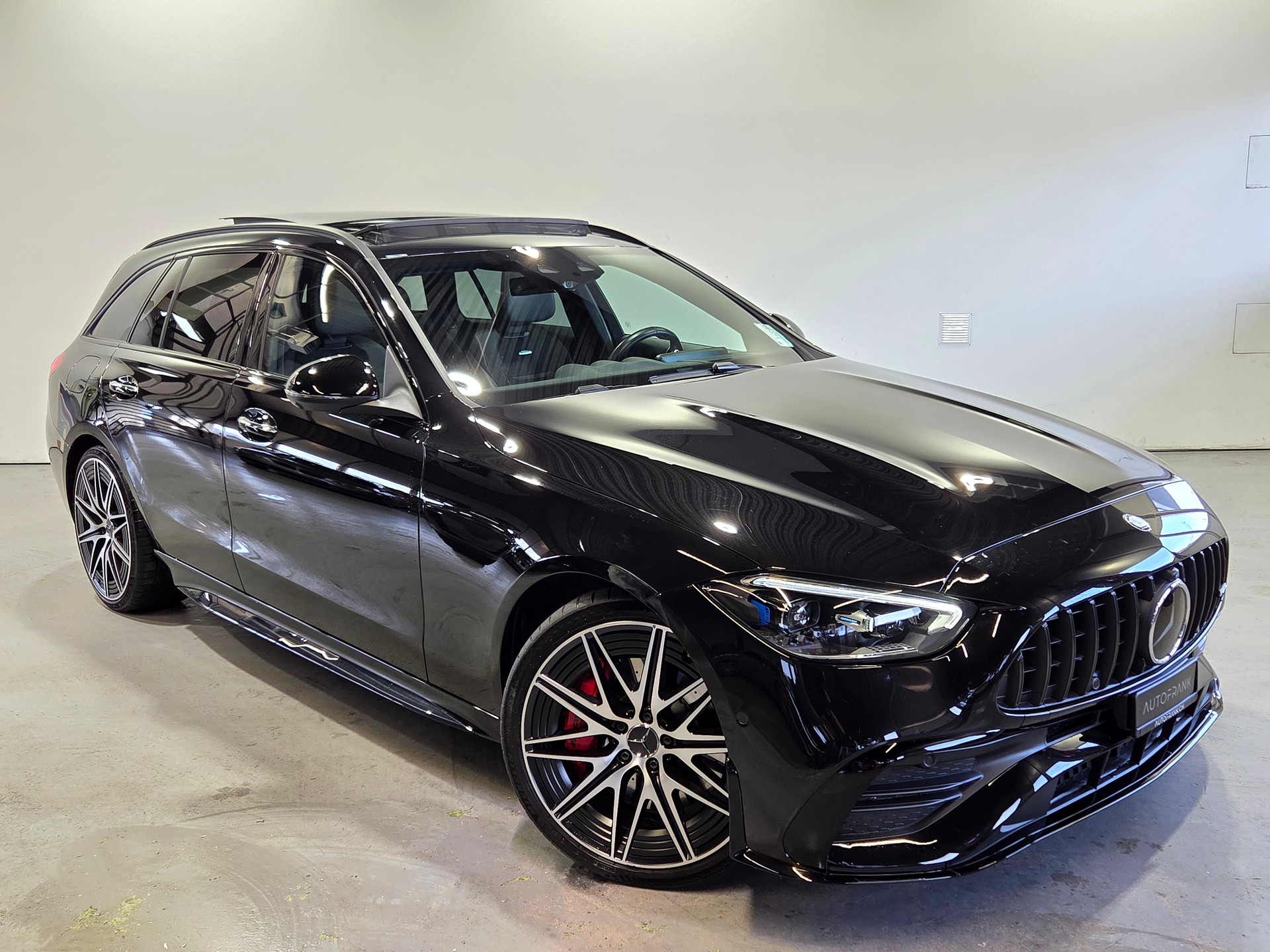 MERCEDES-BENZ C 43 AMG Executive Edition 4matic Kombi-image-19