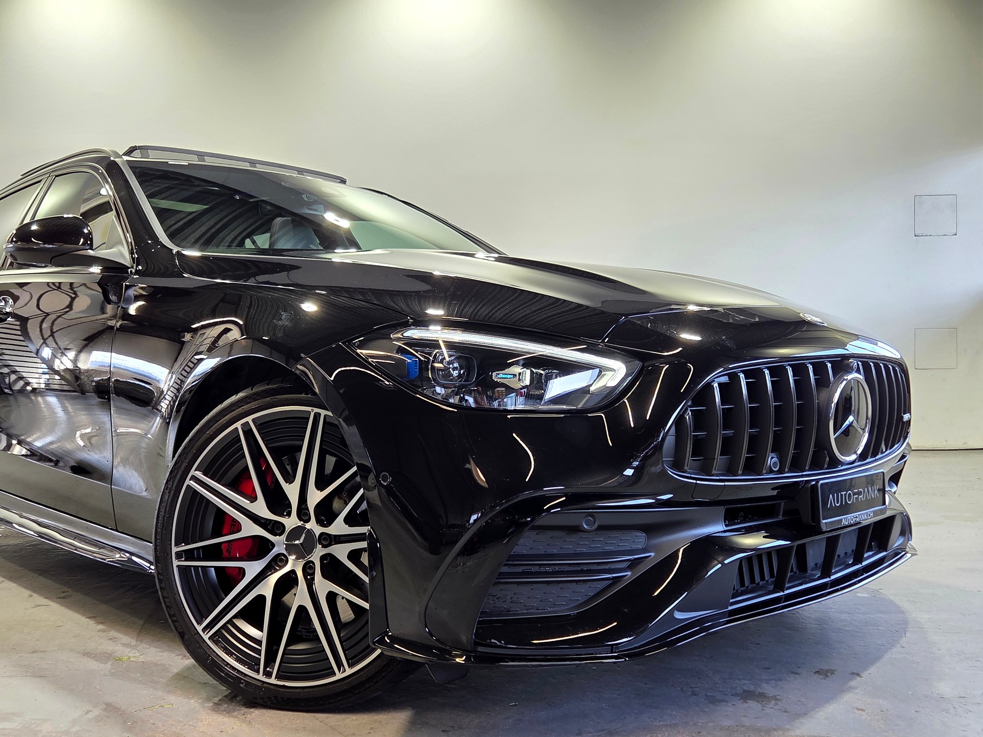 MERCEDES-BENZ C 43 AMG Executive Edition 4matic Kombi-image-8