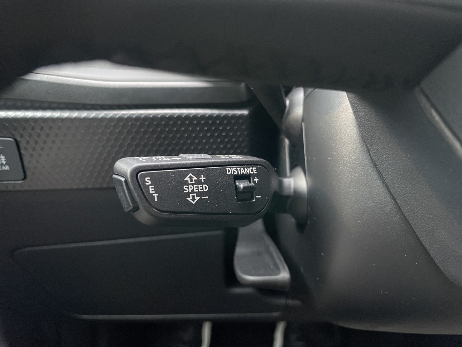 AUDI A1 Sportback 30 TFSI Attraction S-tronic-image-14