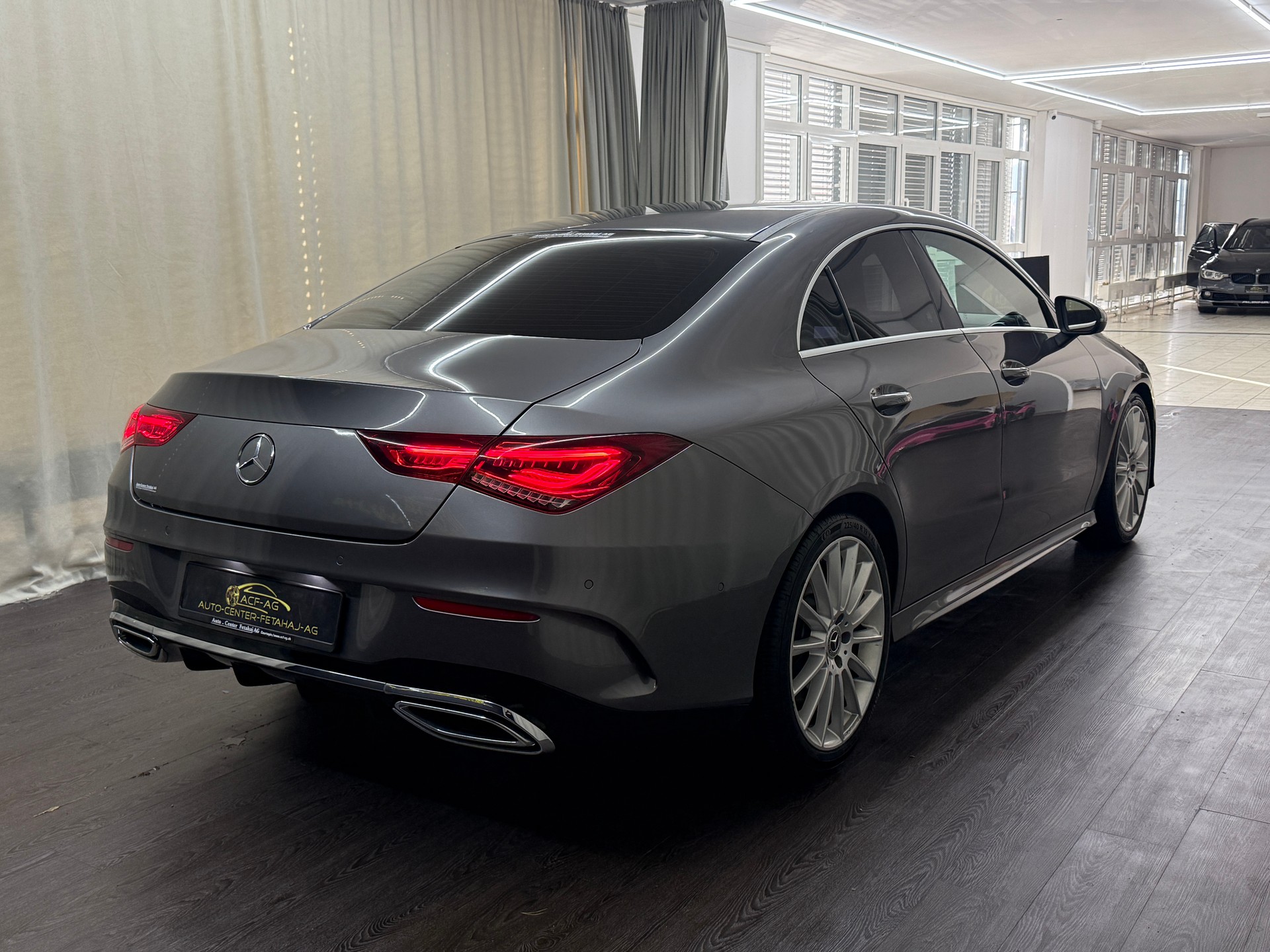 MERCEDES-BENZ CLA 220 AMG Line 7G-DCT-image-3