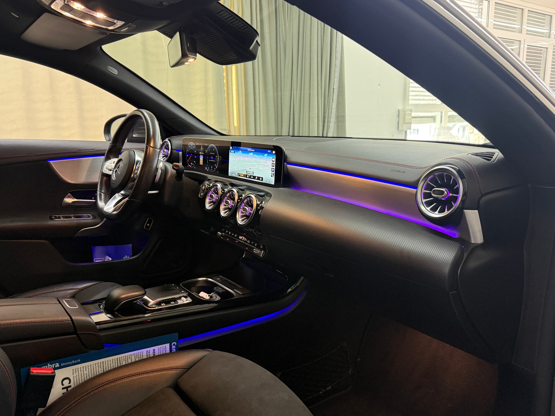 MERCEDES-BENZ CLA 220 AMG Line 7G-DCT-image-15