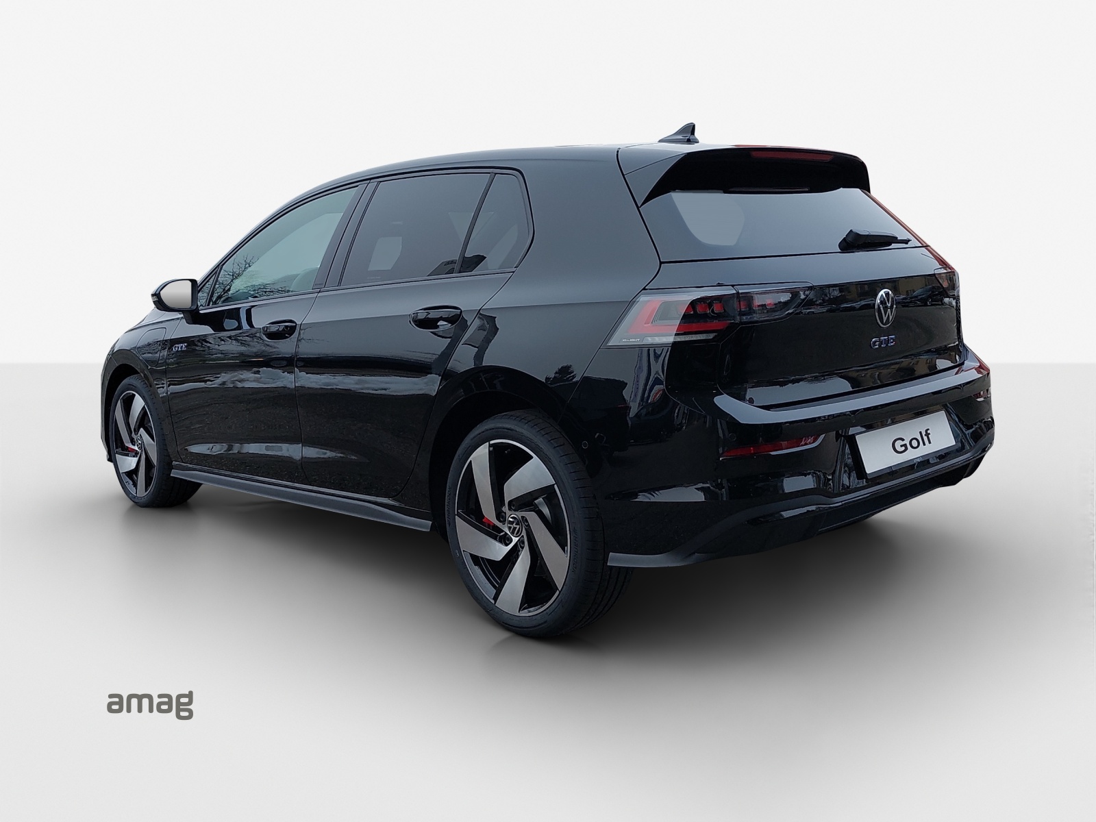 VW Golf 1.5 TSI PHEV GTE-image-2