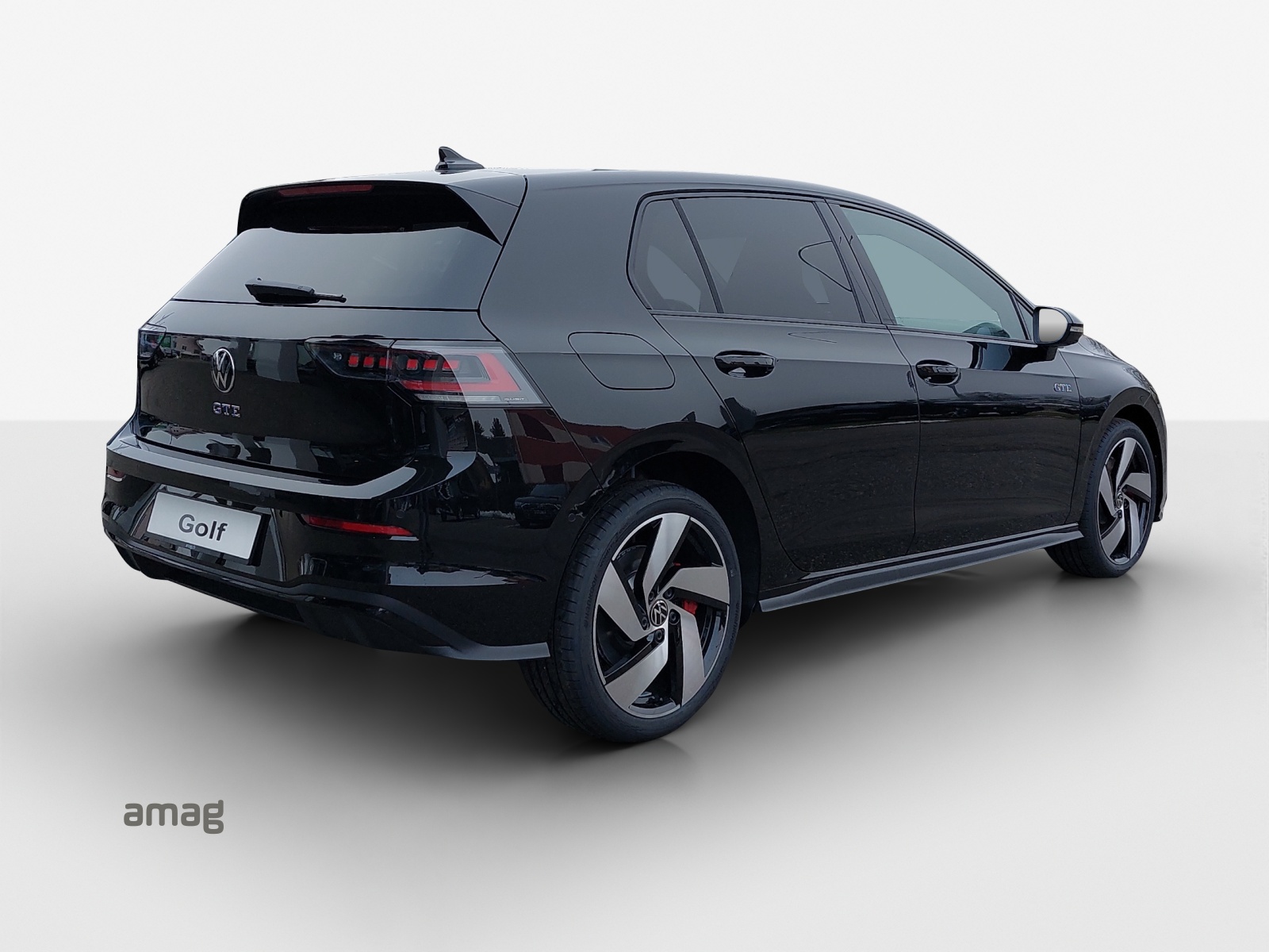 VW Golf 1.5 TSI PHEV GTE-image-4