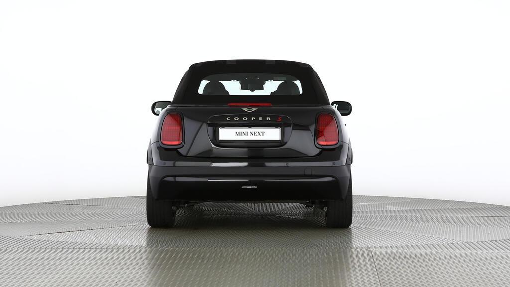 MINI Cooper S Cabrio-image-13