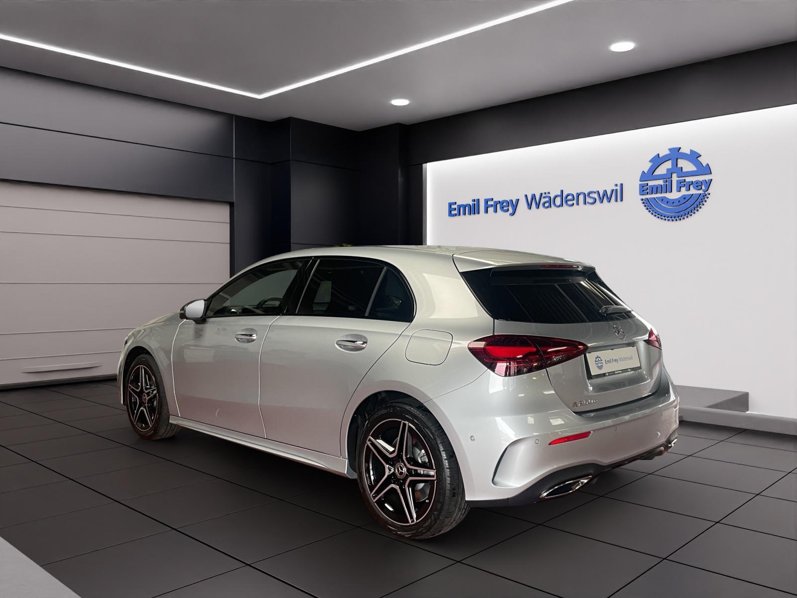 MERCEDES-BENZ A 250 e EQ Star AMG Line-image-2