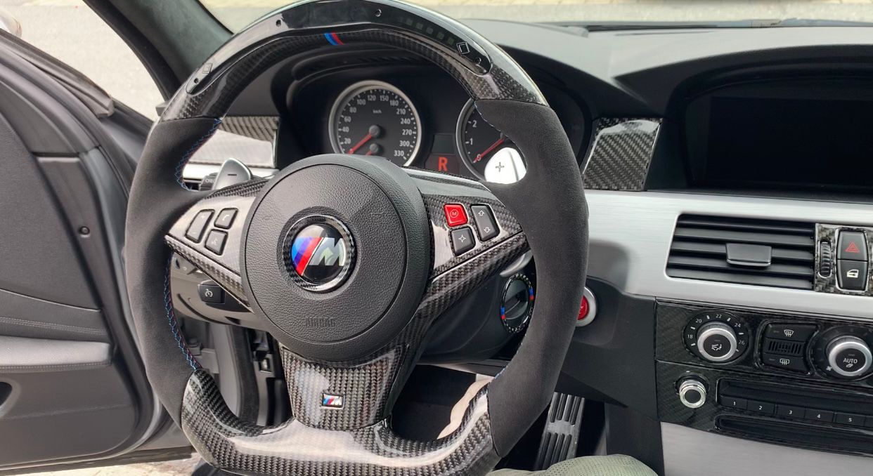 BMW M5 Touring-image-3