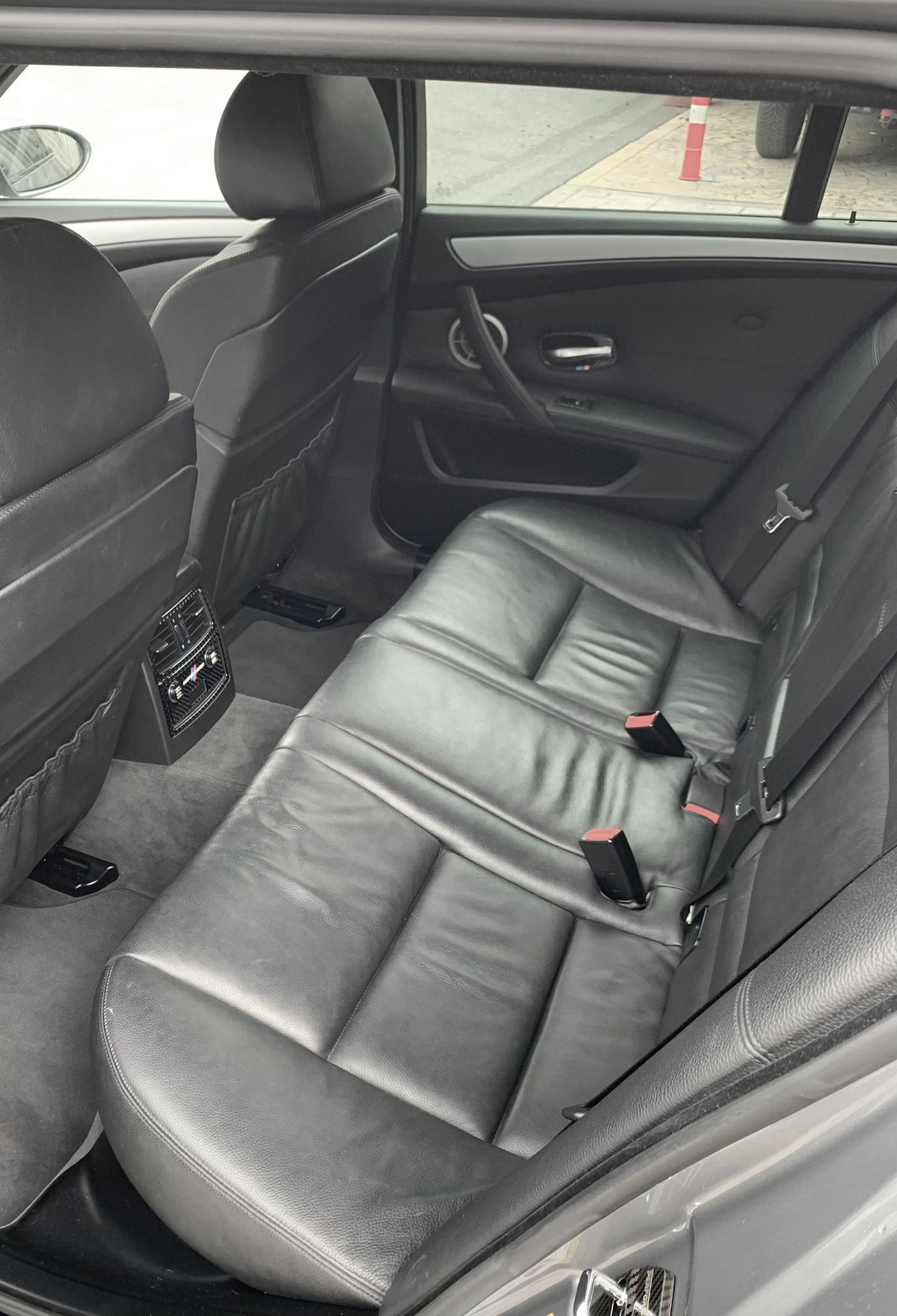 BMW M5 Touring-image-6