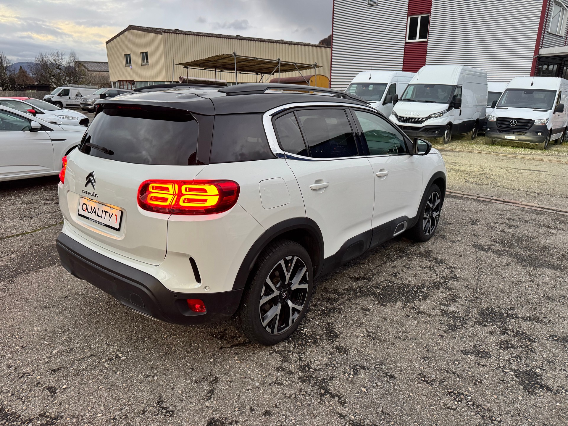 CITROEN C5 Aircross 1.5 BlueHD Feel EAT8-showroom-element-2