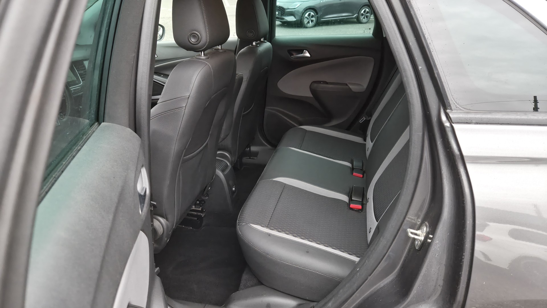 OPEL Crossland X 1.2i Ultimate Automatik-image-13