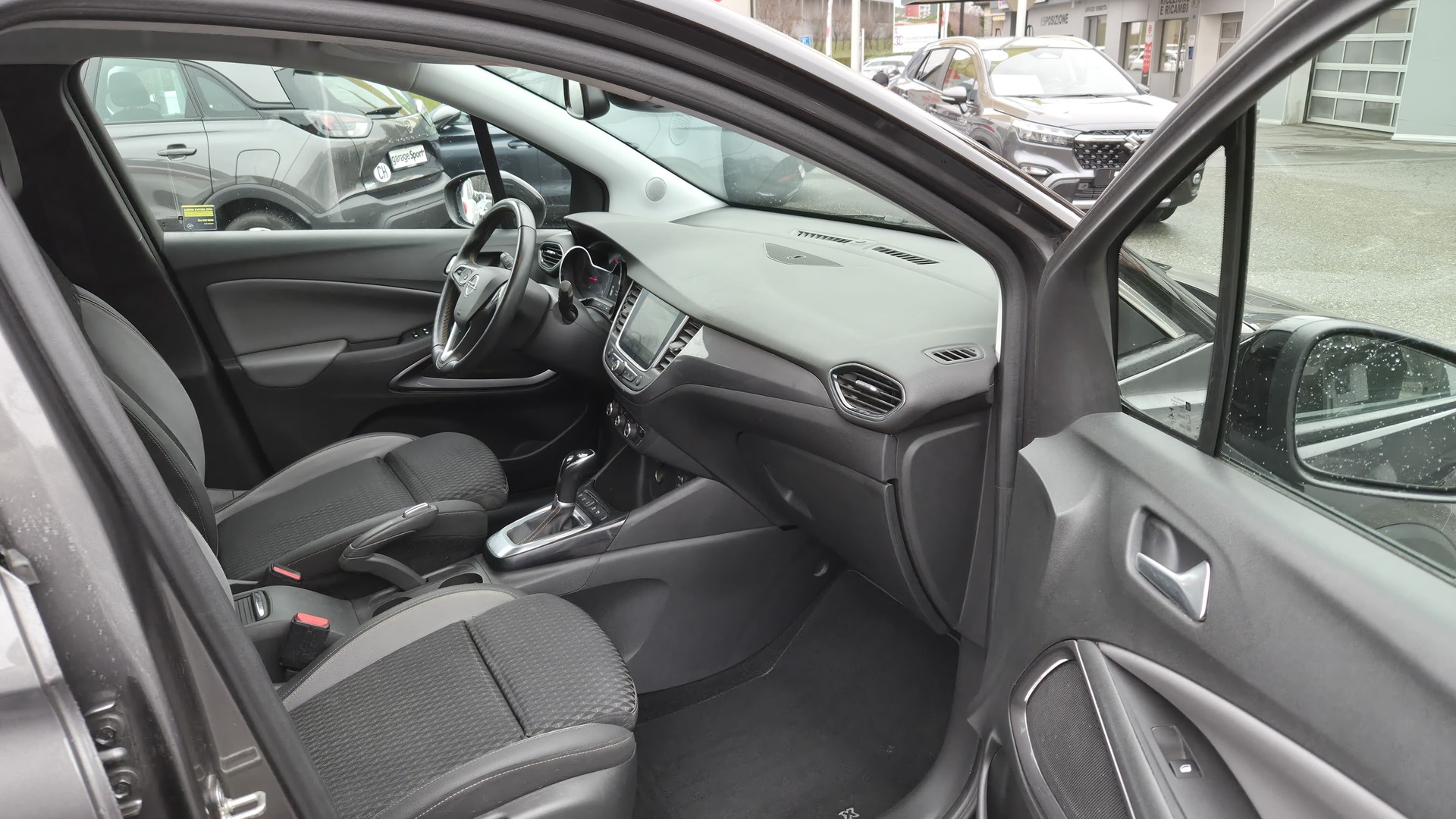 OPEL Crossland X 1.2i Ultimate Automatik-image-12