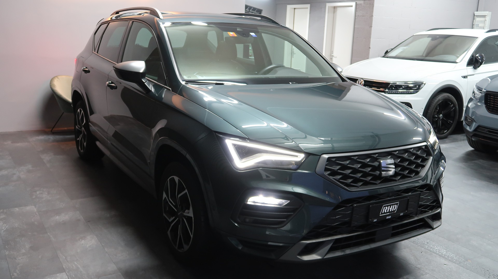SEAT Ateca 2.0 TDI CR Hola FR DSG 4Drive / CH / MFK / GARANTIE-image-5