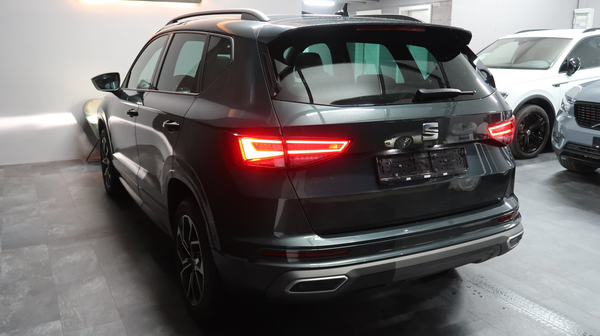 SEAT Ateca 2.0 TDI CR Hola FR DSG 4Drive / CH / MFK / GARANTIE-image-10