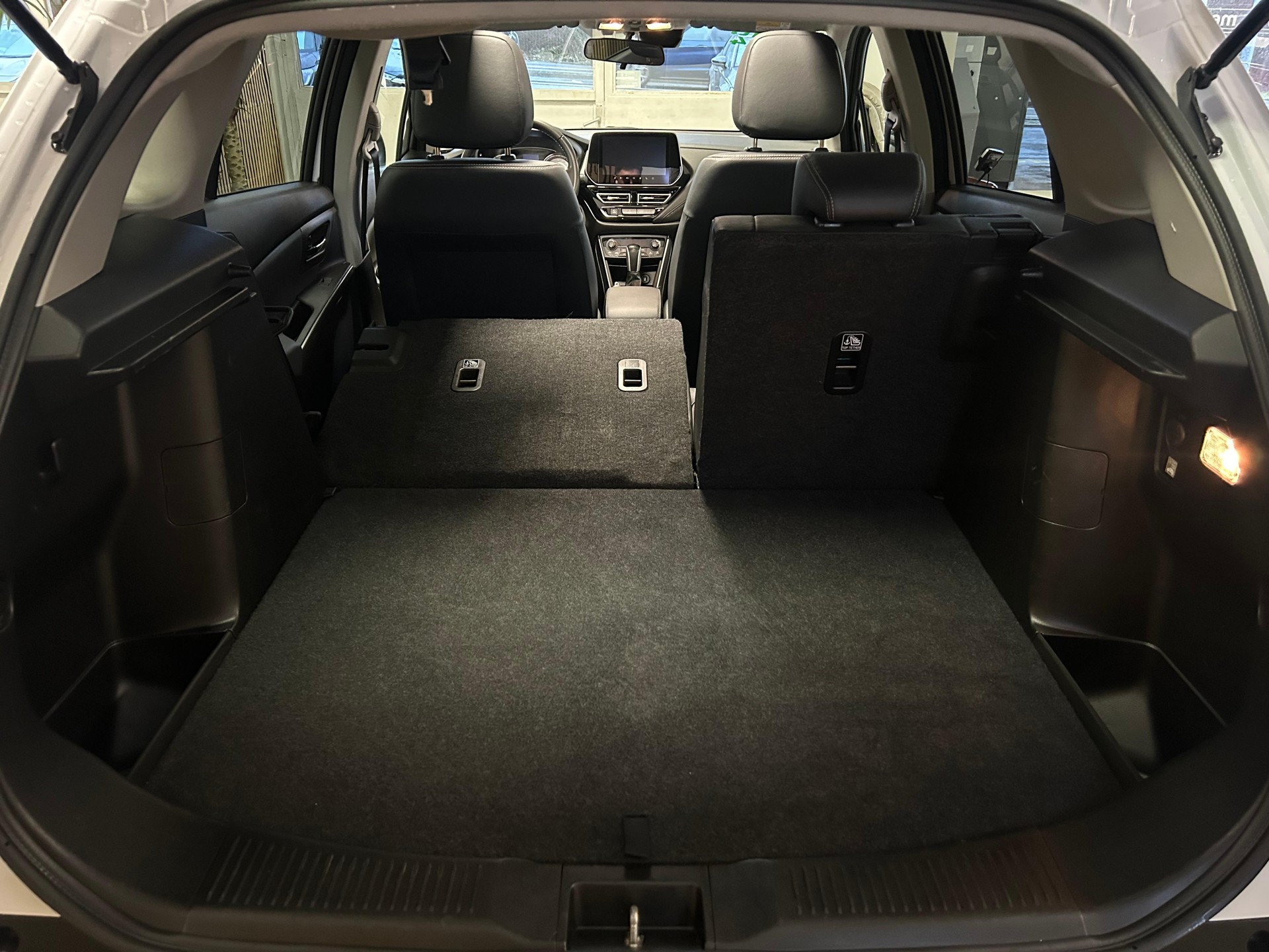 SUZUKI S-Cross 1.4 T Compact Top Hybrid 4x4-image-21