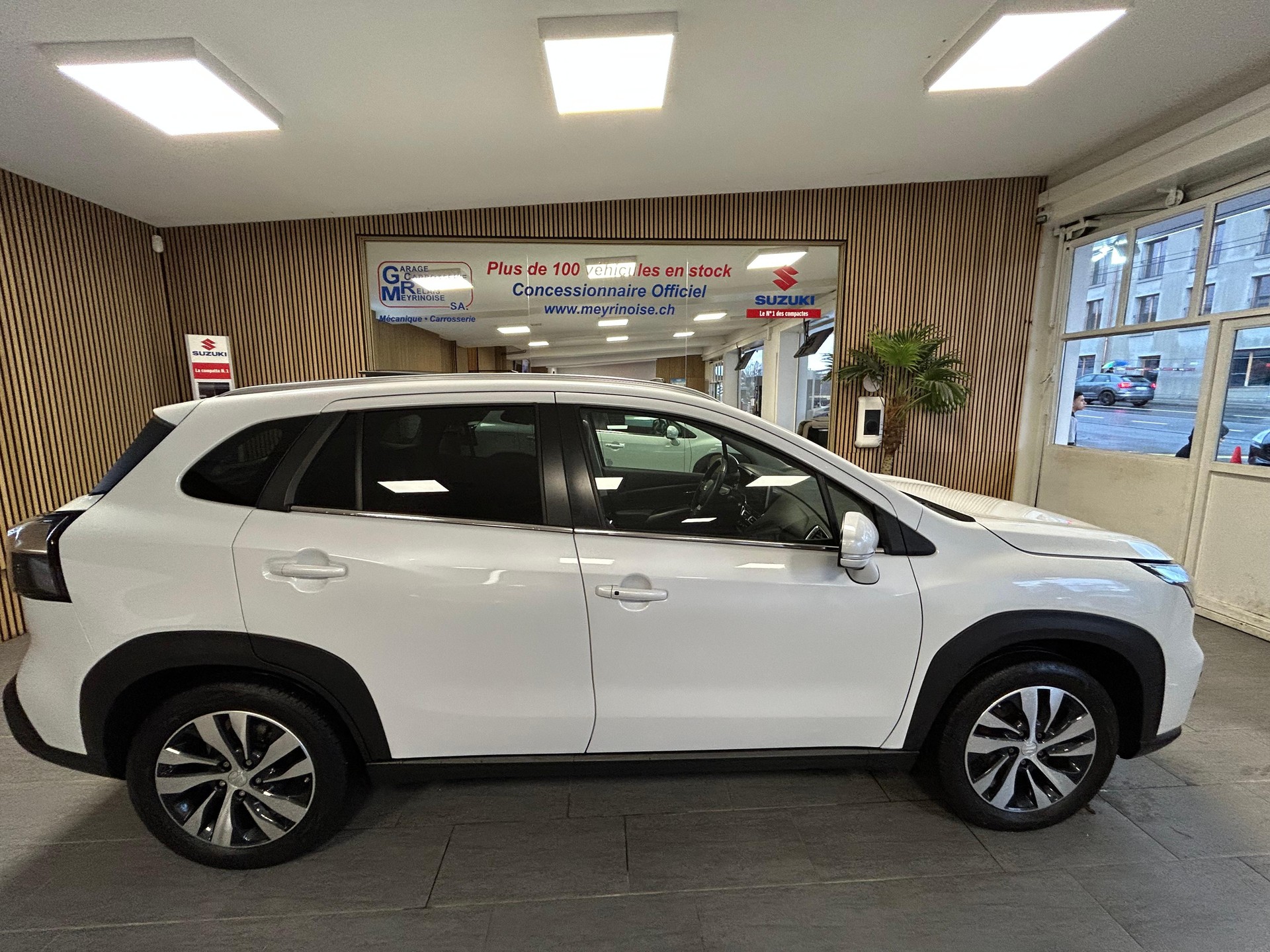 SUZUKI S-Cross 1.4 T Compact Top Hybrid 4x4-image-0