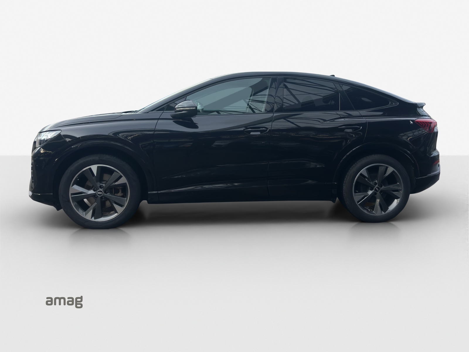 AUDI Q4 Sportback e-tron 35-image-1