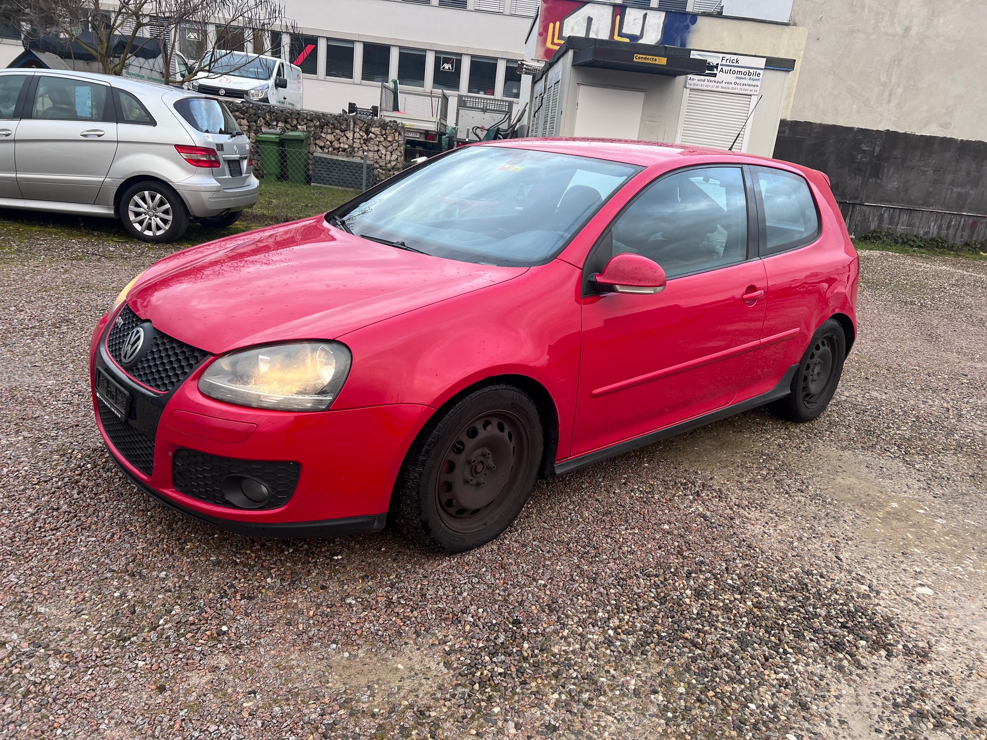 VW Golf 2.0 TFSI GTI-image-2