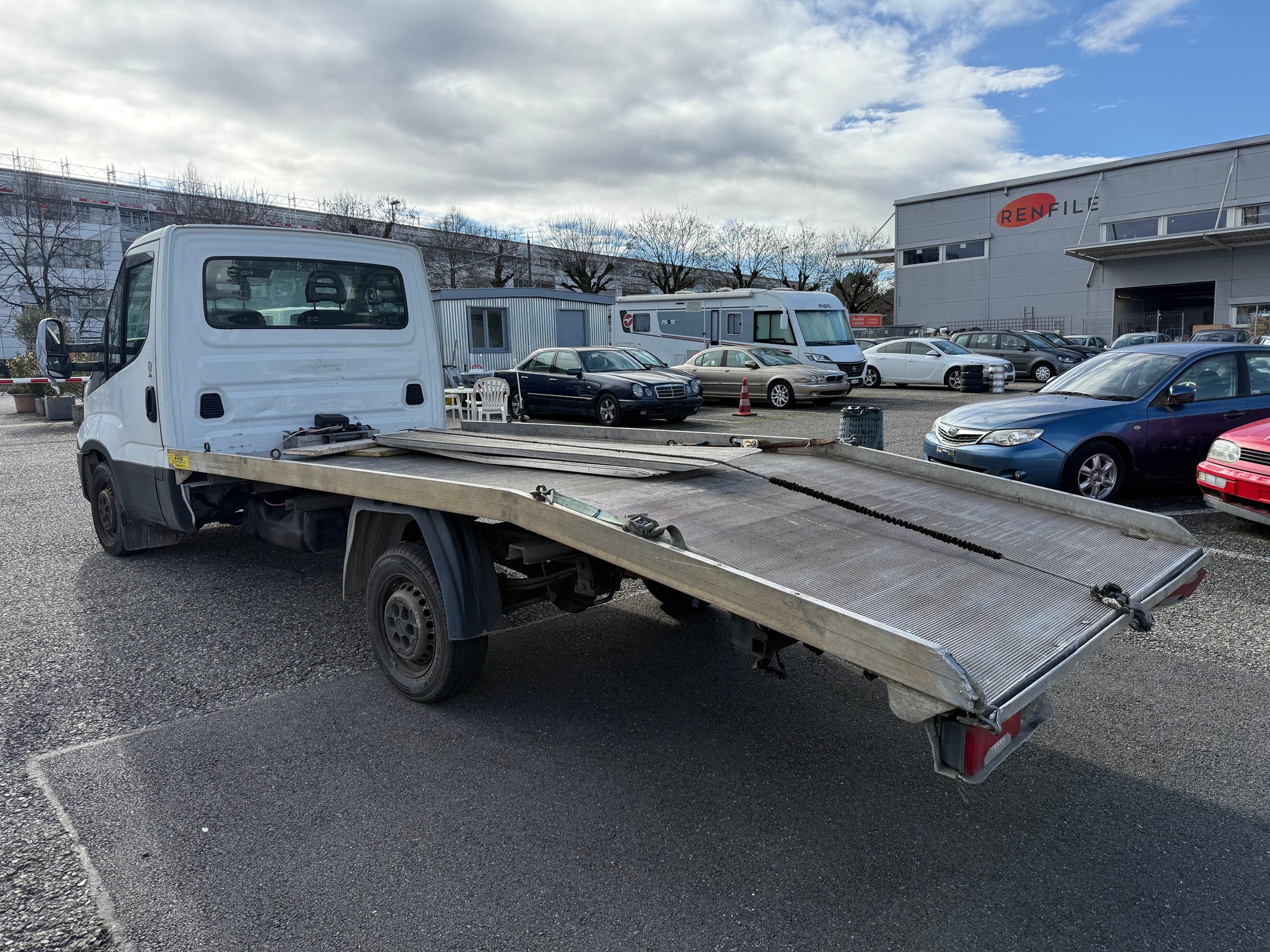 IVECO 35 S 17 D-image-3