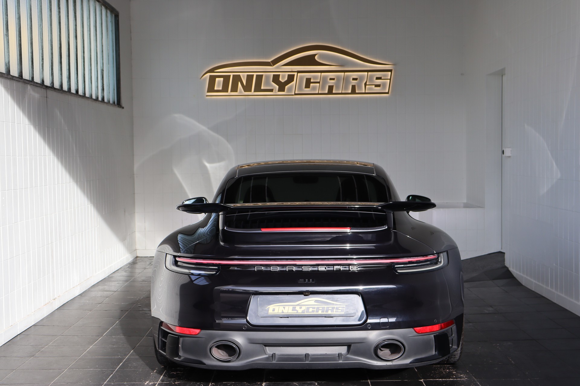 PORSCHE 911 Carrera 4 GTS PDK-image-4