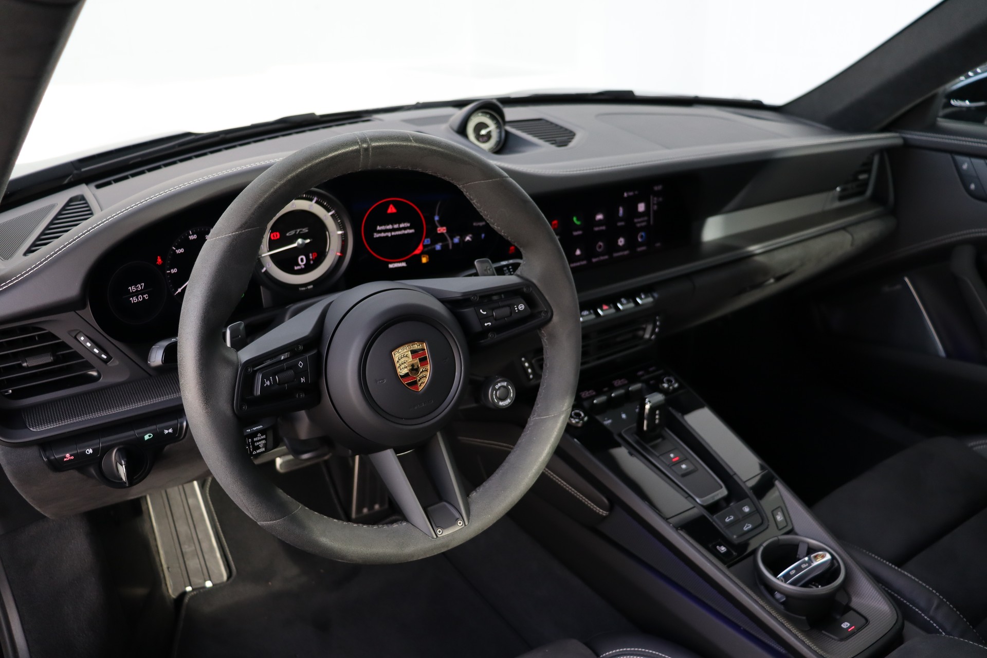 PORSCHE 911 Carrera 4 GTS PDK-image-7