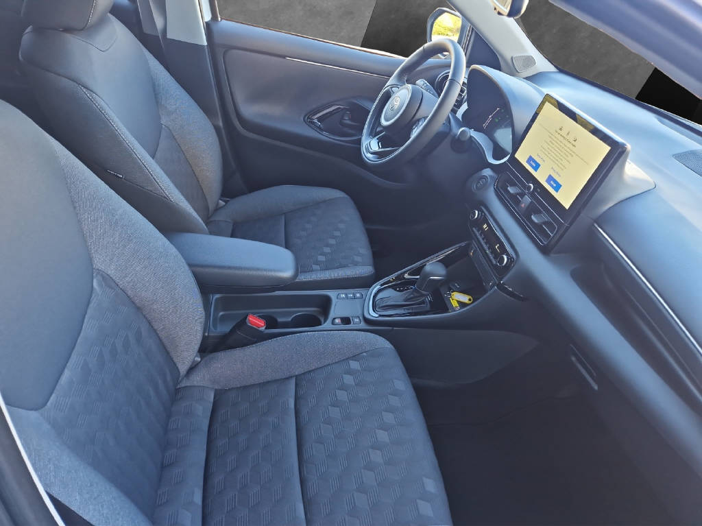 TOYOTA Yaris 1.5 VVT-i HSD Trend 47236/069-image-9