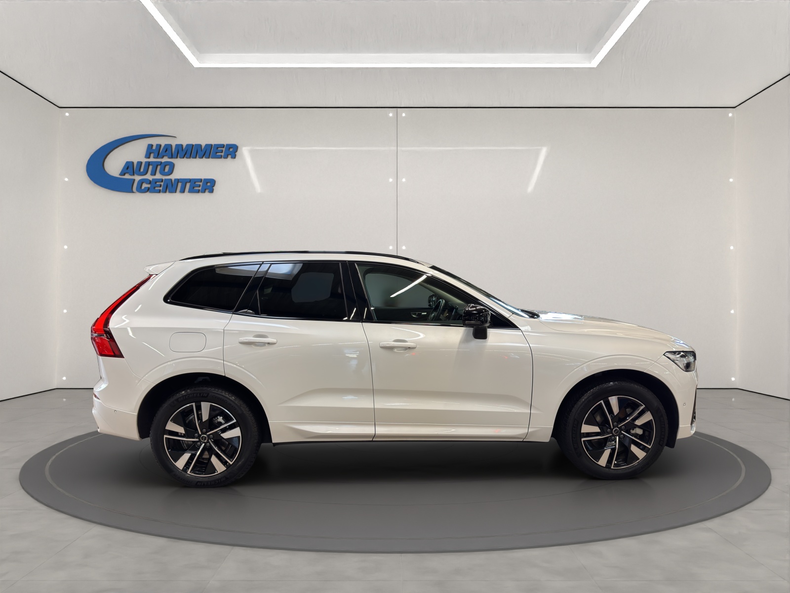 VOLVO XC60 2.0 T8 TE Plus Dark eAWD-image-5